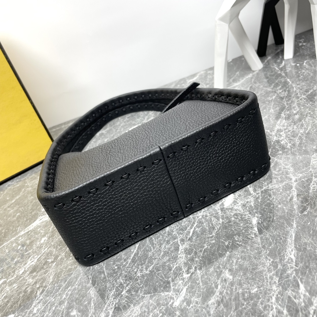 Bolsa Fendi Premium — photo 6