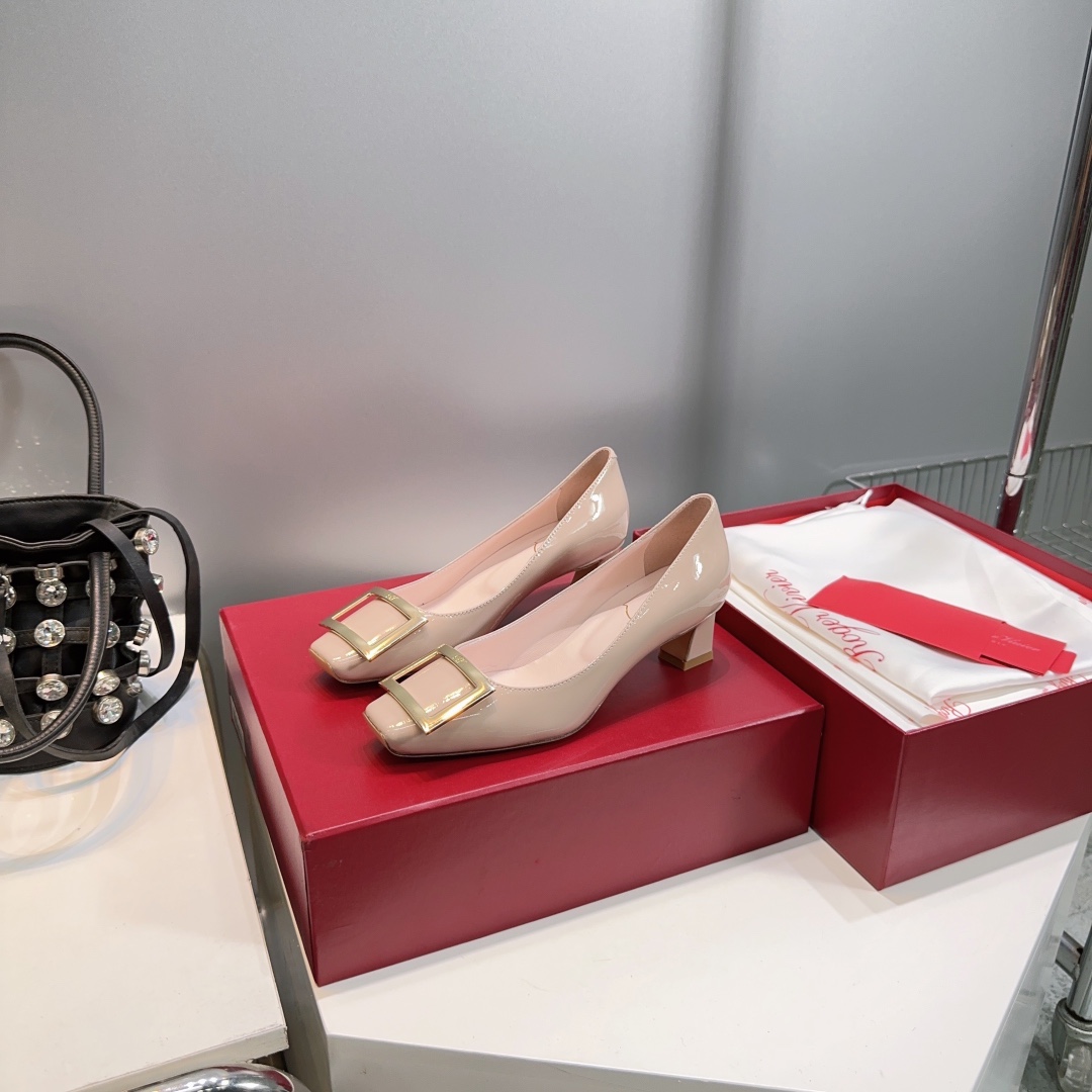 [Roger Vivier Women