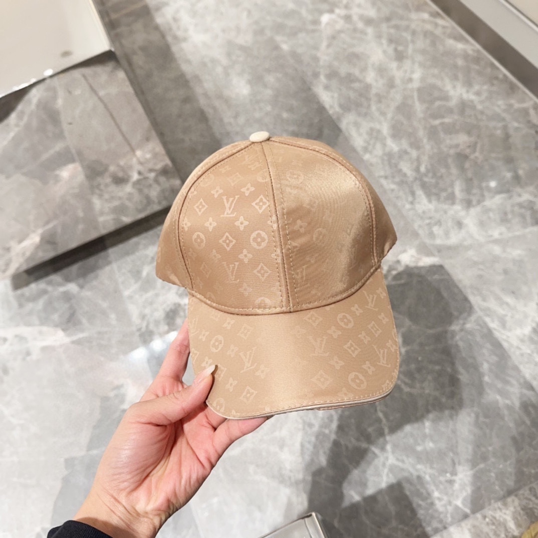 🧢路易威登 LV，可以戴N多年的款式，时尚高端