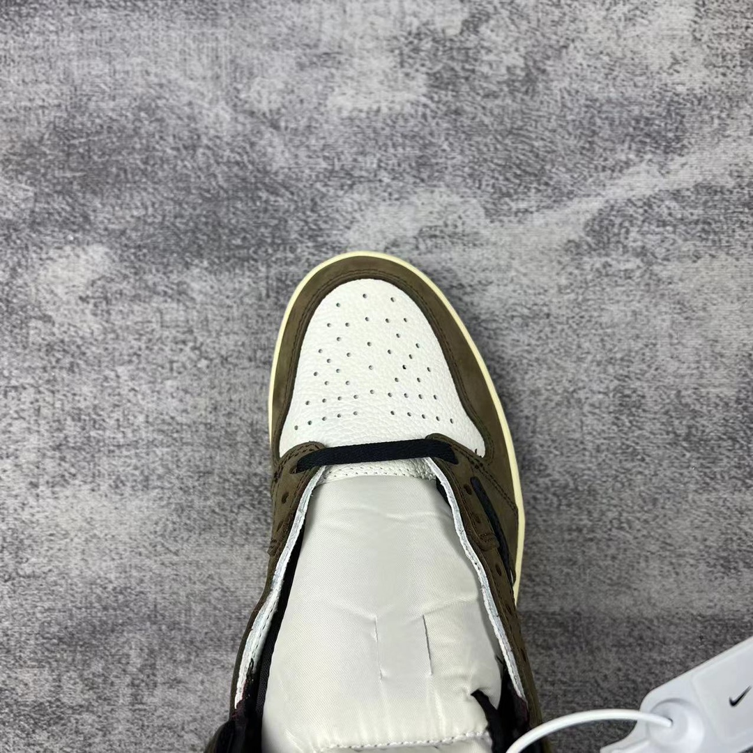Air Jordan AJ1 Retro High Air Jordan AJ1 Retro High