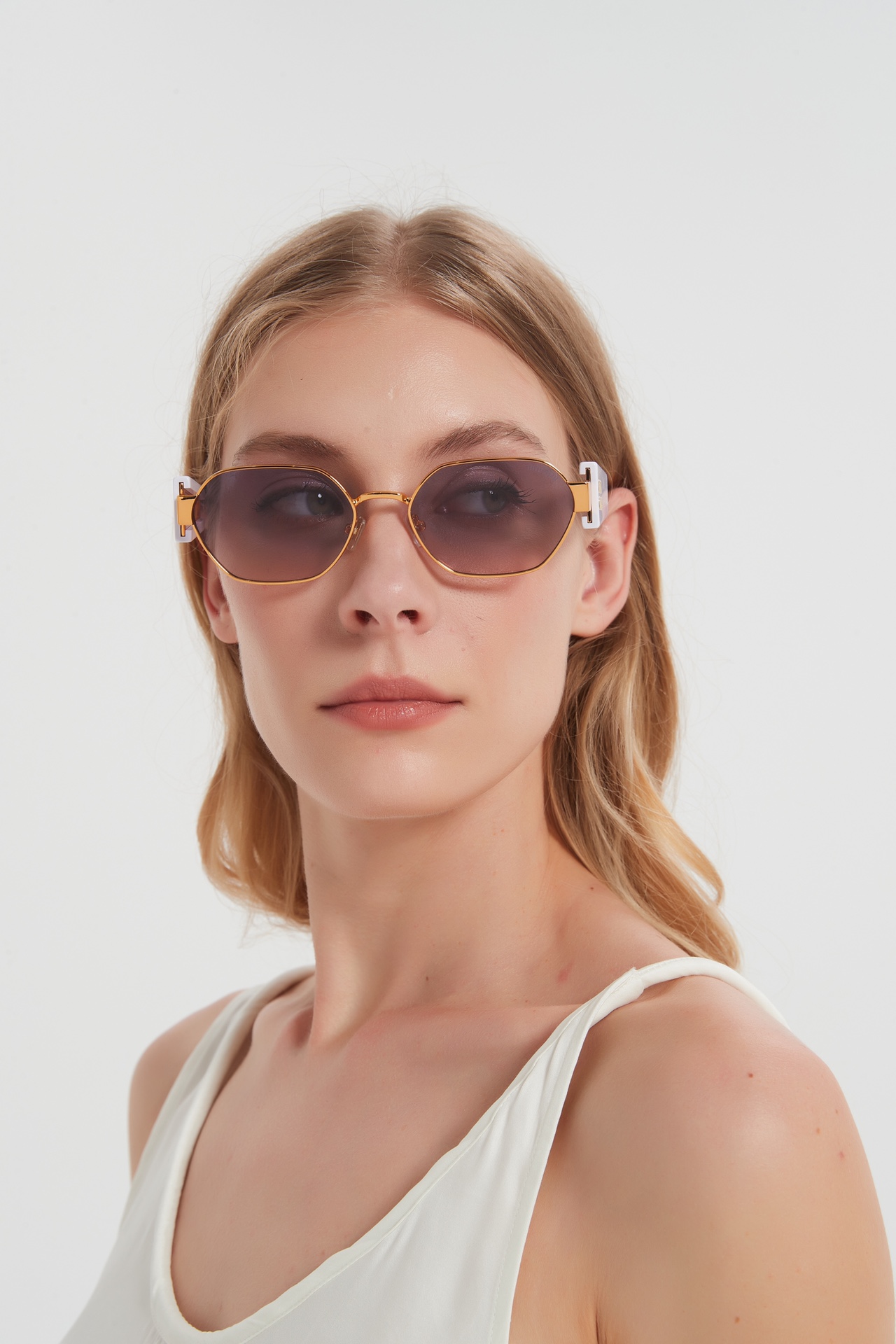 Miu Miu 缪缪墨镜
