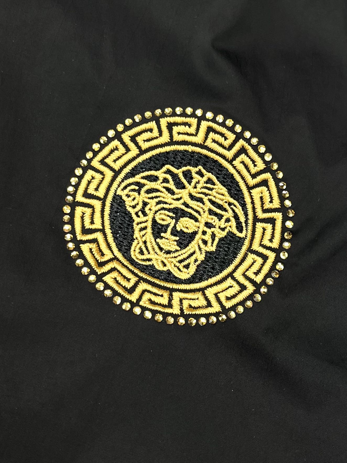 Versace*2024夏季新款短裤定制速干面料质感软糯顺滑面料舒服透气上身又轻便内里有内衬防静电即使体