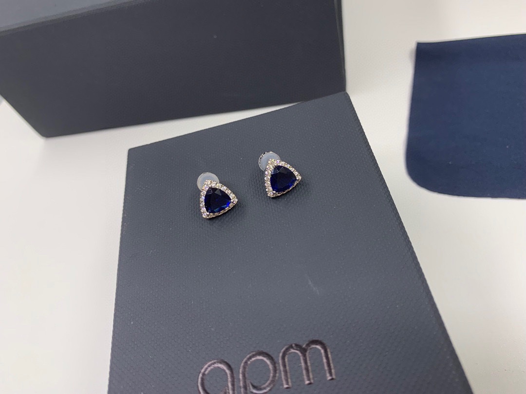 APm Monaco 密镶蓝色三角形耳钉几何高贵耳坠生日礼物。