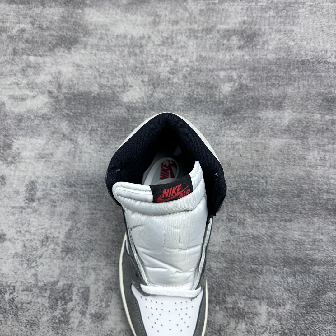 Air Jordan AJ1 Retro High Air Jordan AJ1 Retro High
