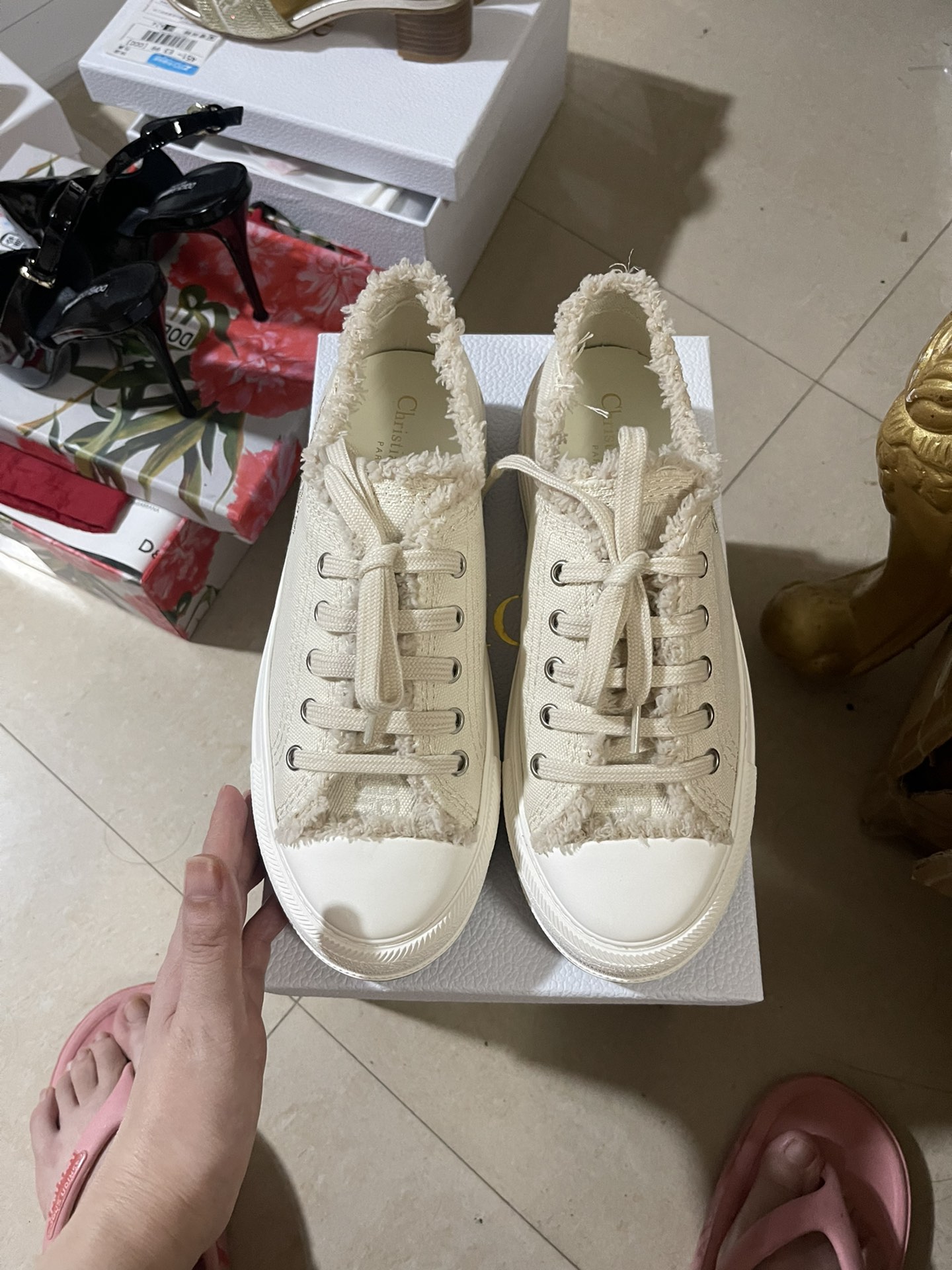 Dior Skateboard Shoes Casual Shoes White Embroidery Unisex Canvas Cowhide Sheepskin TPU Spring Collection Oblique Low Tops