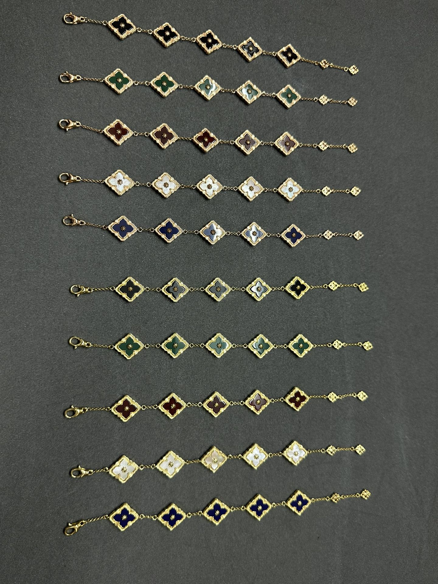 NO:104383,Bucelati has diamond style, five-color bracelet, front and back, you can wear it. Rose gold and gold colors, Bucela, bracelet, gold19860909布契拉提有钻款 五花手链 正面背面 都可以戴哦 玫瑰金黄金两色,布契拉,bracelet,gold,Jewelry