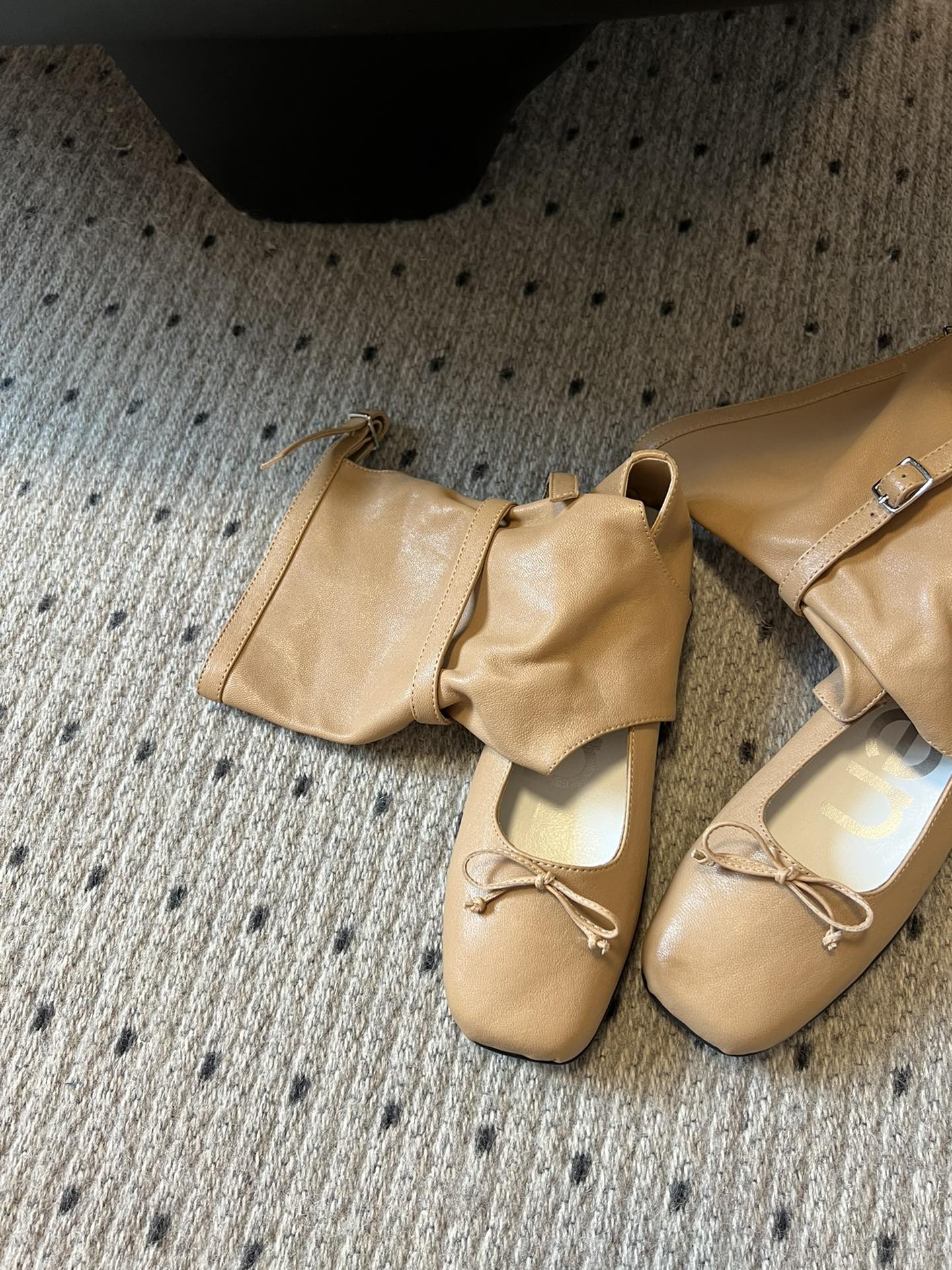 Trendy Korean Ballet Boots: Soft and Stylish Footwear for Spring and Summer - 图片 3