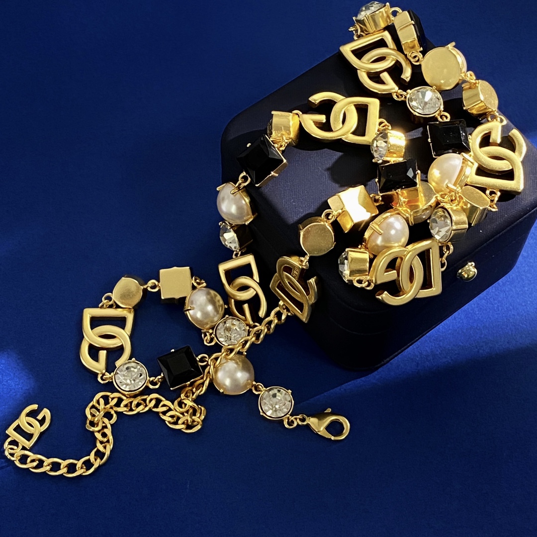 “D&G Dougabana Euros Retrospect Long Money Chain Necklace – Brass Material” - 图片 6