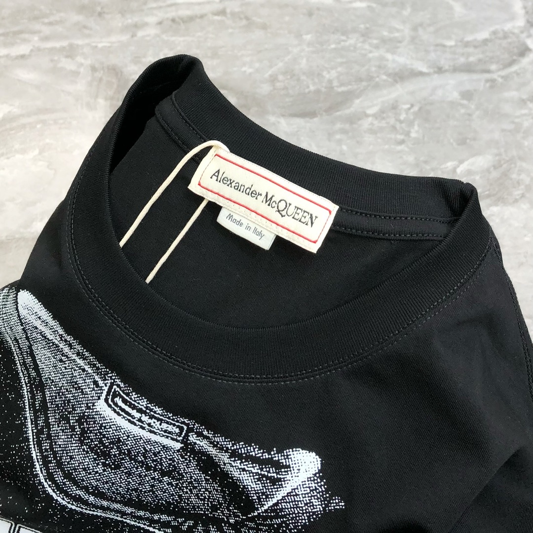  McQ*een 麦昆2025春夏新款原单男士圆领短袖T恤 🔥专柜同步售卖 ✨✨高端品质 高版本 OS版