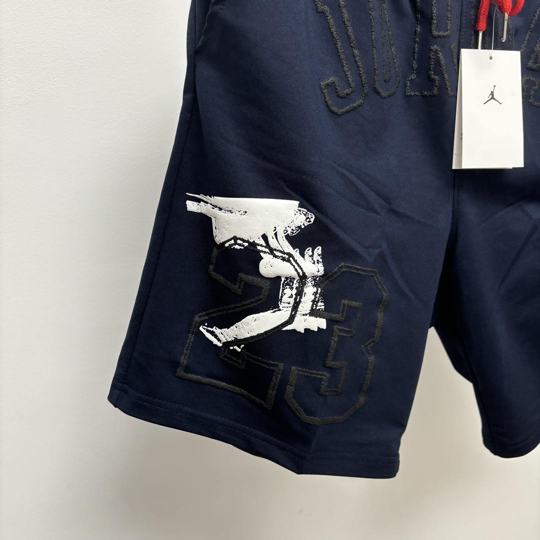Jordan’s New Summer Letter-Printed Couple Shorts: Stylish, Cozy, and Perfect for Men and Women - 图片 6