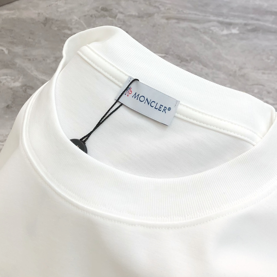  M*ncler 蒙口2025春夏新款原单男士圆领短袖T恤 🔥专柜同步售卖 ✨✨高端品质 高版本 OS版