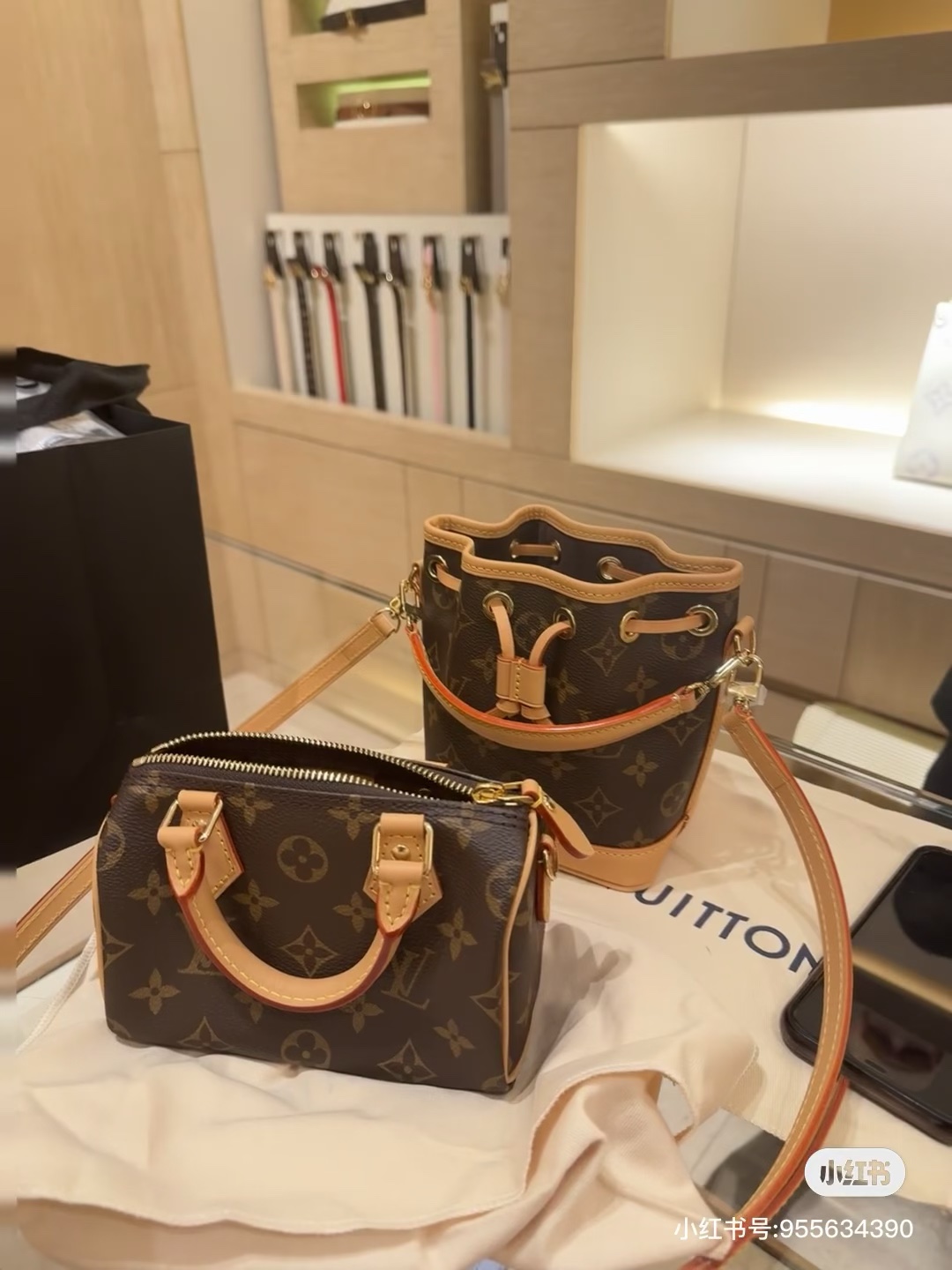 Louis Vuitton Speedy Nano: El Bolso Clásico Imprescindible para Amantes de lo Mini 4 i1718702485 8424 2