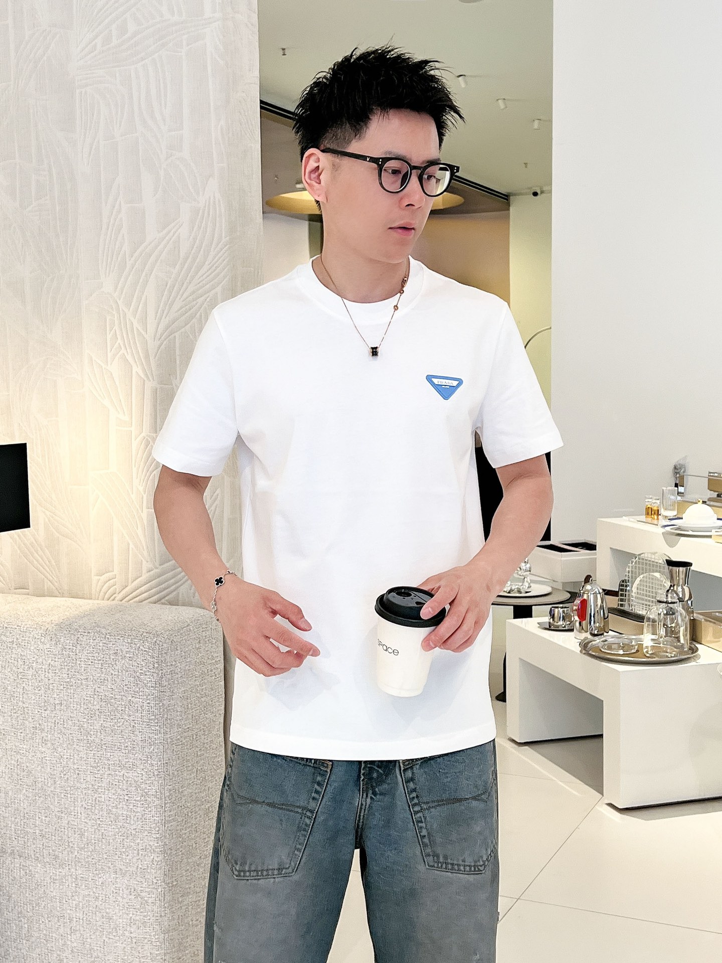 。上新PRADA 新疆长绒棉 上身舒适亲肤 纯棉质感 经典百搭 码数S-XXL