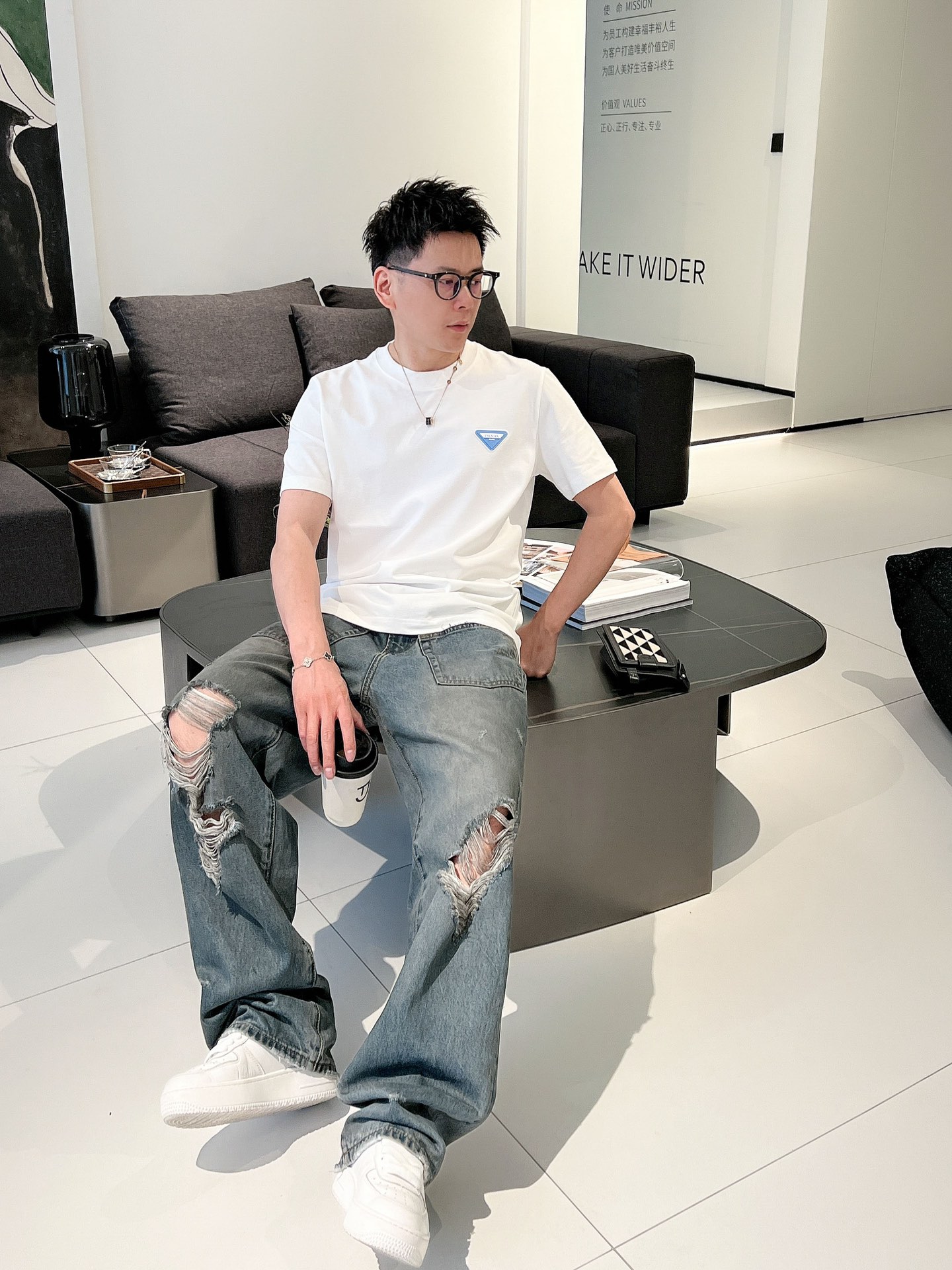 。上新PRADA 新疆长绒棉 上身舒适亲肤 纯棉质感 经典百搭 码数S-XXL