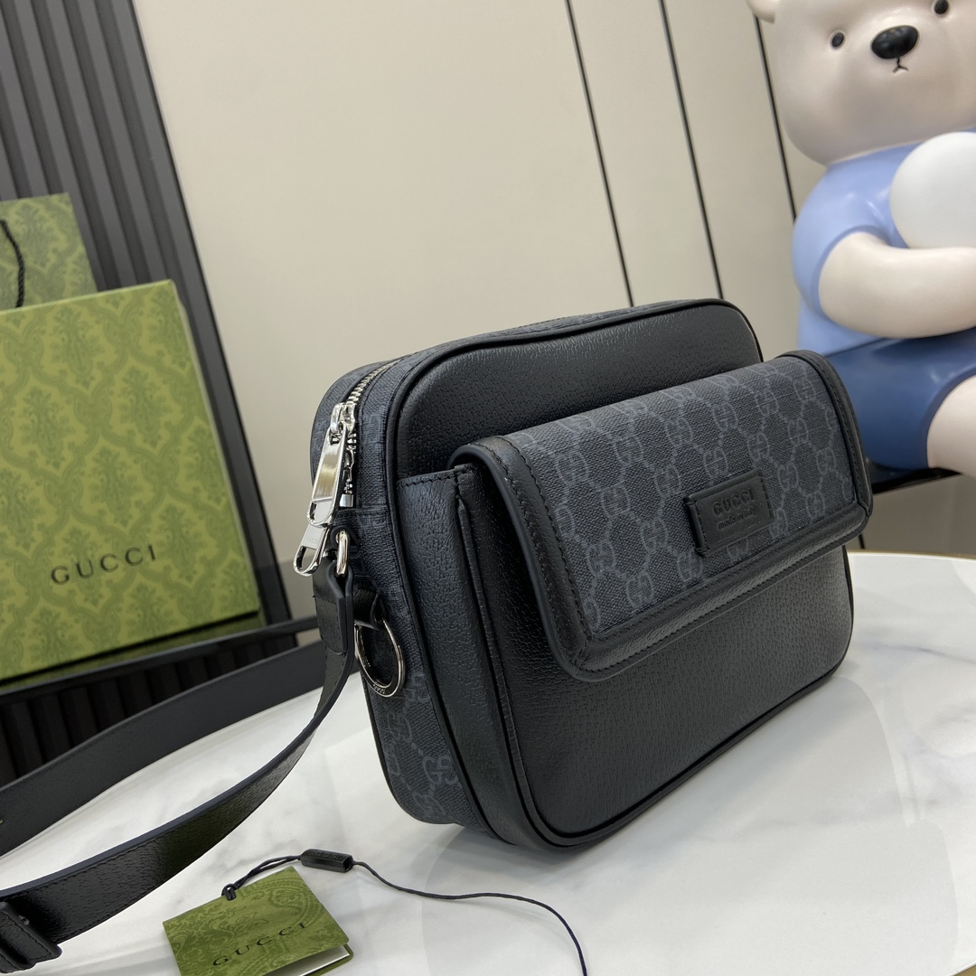 Gucci Small Messenger Bag in Black Leather and Gucci Supreme Canvas 3 i1718720512 8128 1