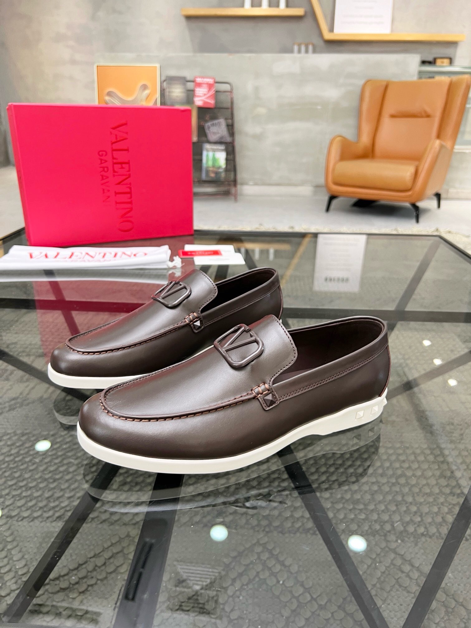 华伦天奴 Valentino 高定典藏经典高奢皮鞋男鞋女鞋鞋履高跟鞋 #A1567B8C 2