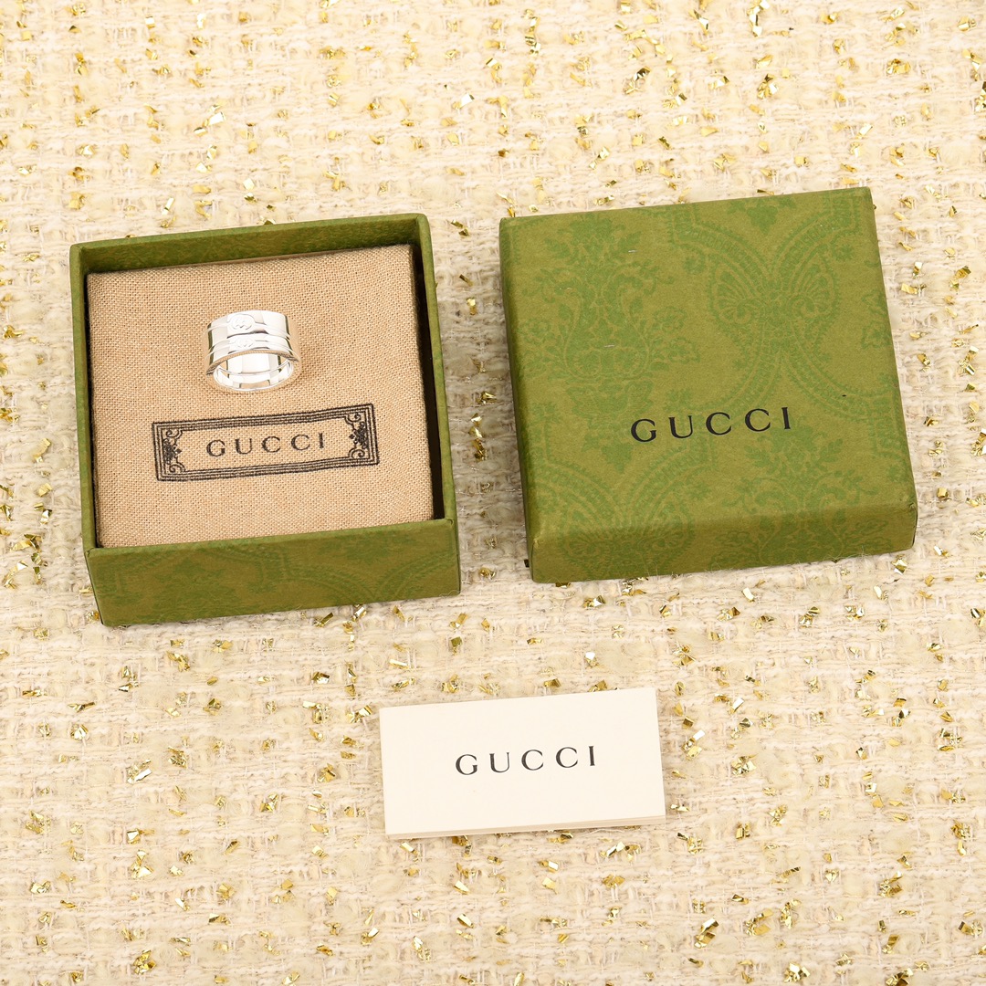 Gucci GG Supreme Joyas Collar Anillo Lona Tejidos