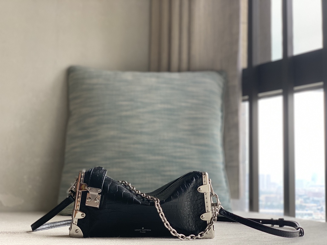 Louis Vuitton Rare edition counter 24 new products debut