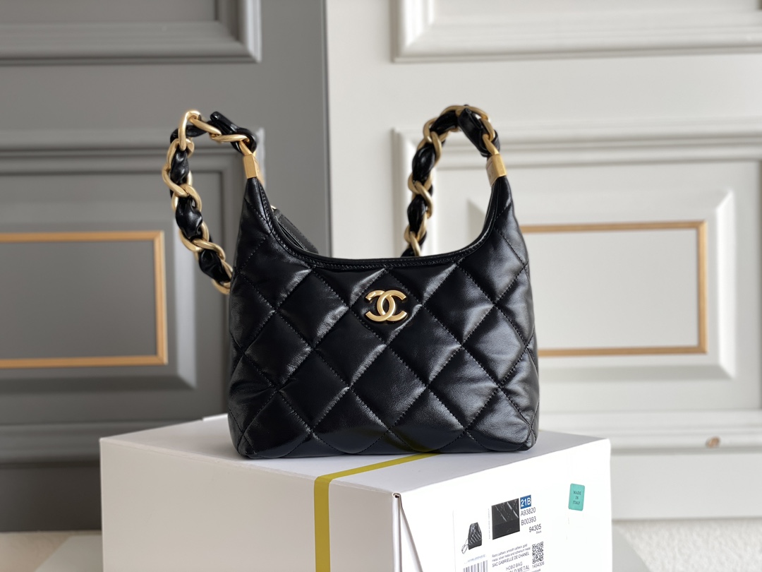 Chanel Borse Crossbody & Borse a Tracolla Nero Grigio Platino Bianco Oro vintage Pelle di cera d'olio pecora Vintage Sottobraccio