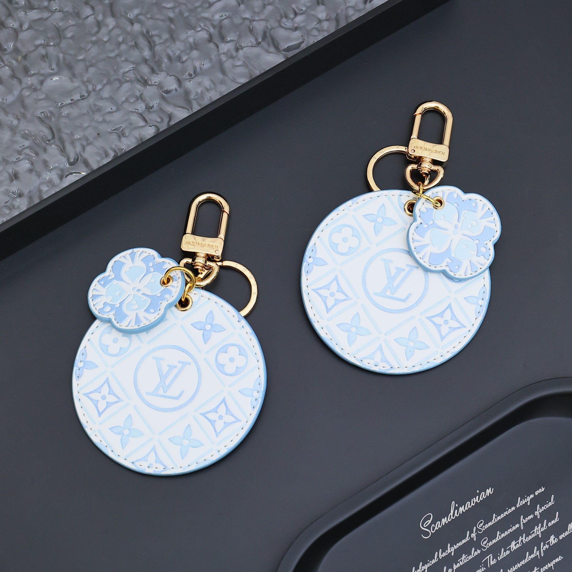 Watercolor floral round keychain - front view