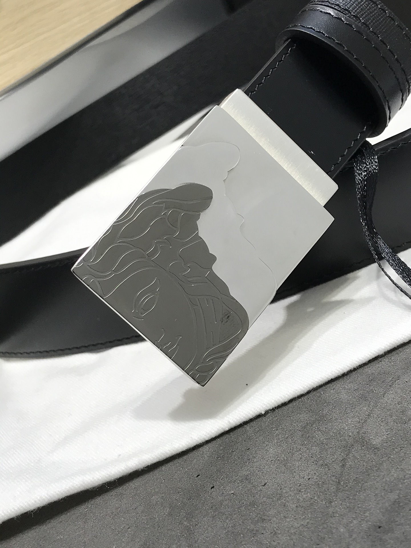 [Versace Belts]VersaceThe same model for the counter, real shot of the coun
