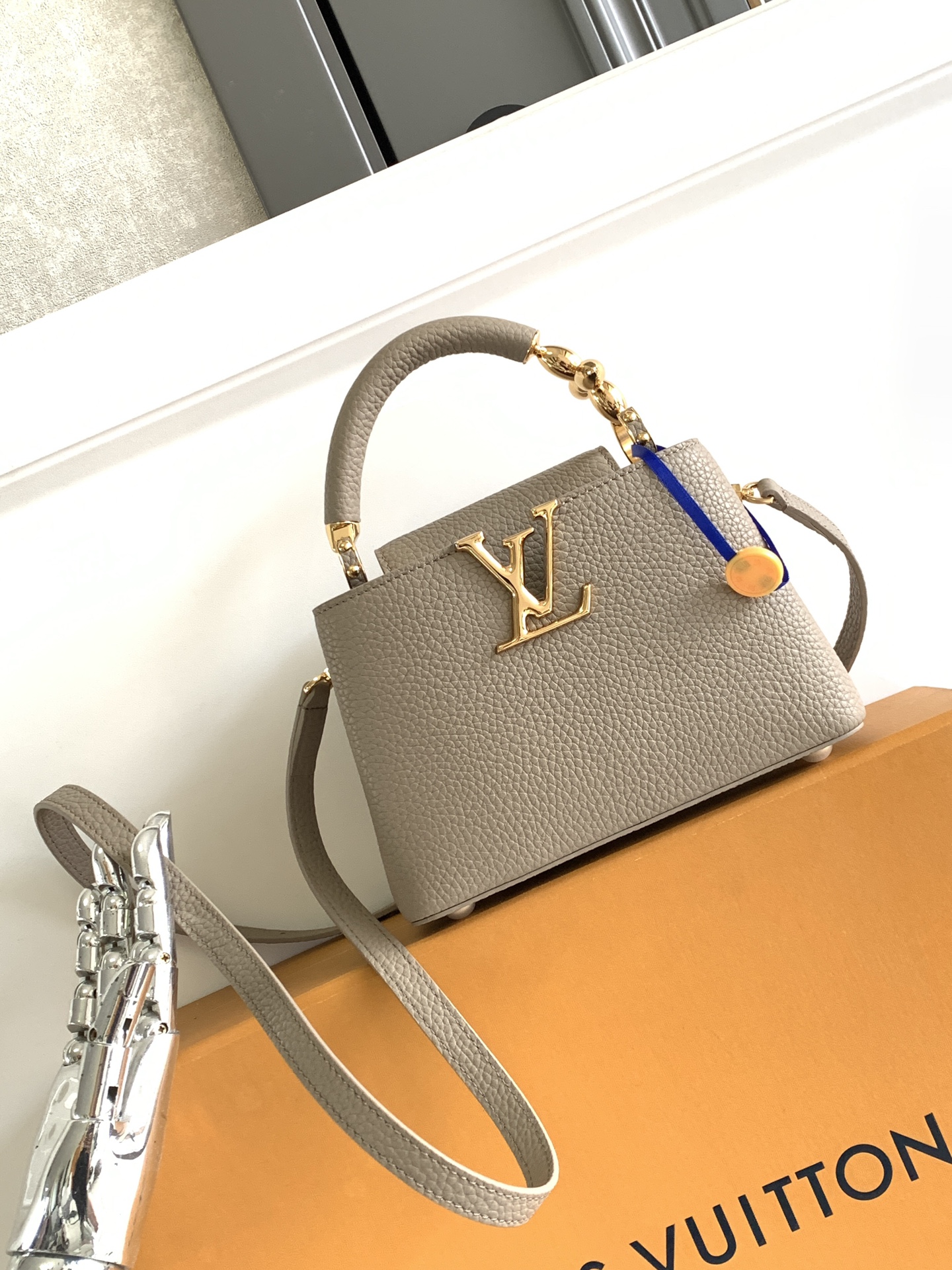 动态芯片款
23943灰