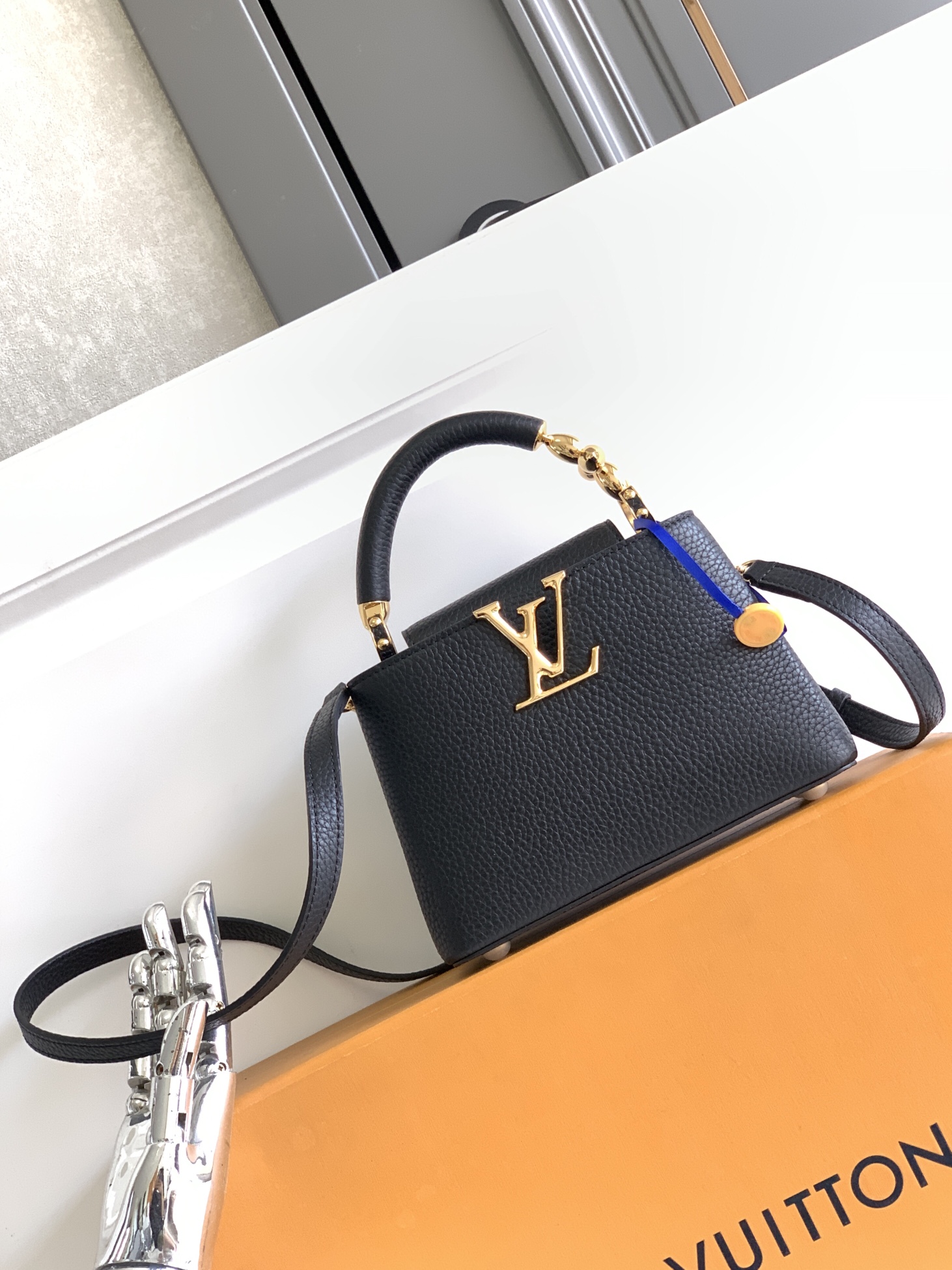 动态芯片款
23943黑