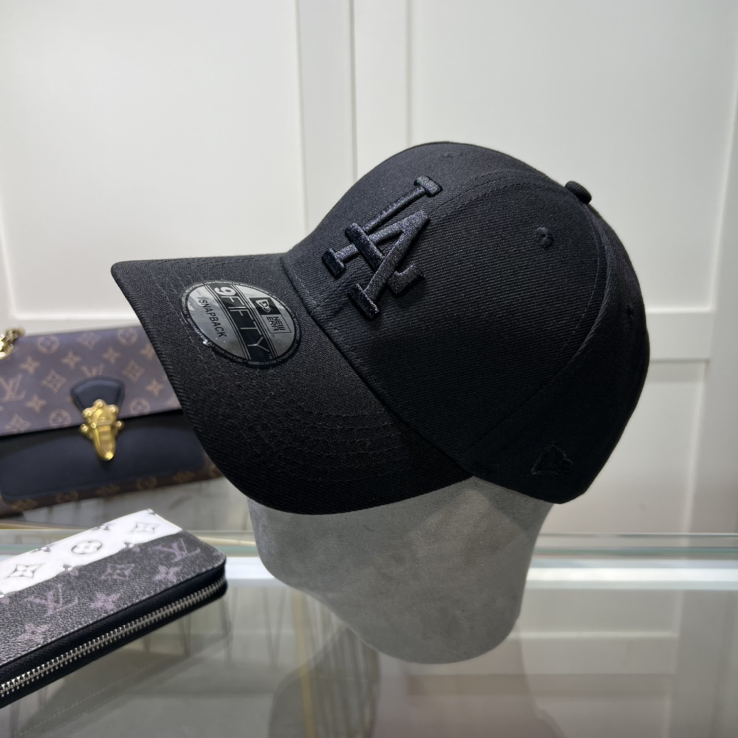 NO:206642,With dustproof bags, new products - the quality of the counter, the details are perfect. The new MLB splicing model is launched on the official website. The purchase version is good. The quality depends on the details!  Hat Straw Hat Fisherman Hat Baseball Hat, Hats, espadrilles, hats19860909配防尘袋 新品 ——专柜品质,细节就是完美 MLB拼接新款 官网步上新Ny,代购版本 质量看细节好！帽子草帽渔夫帽棒球帽,帽子,espadrilles,hats,hat