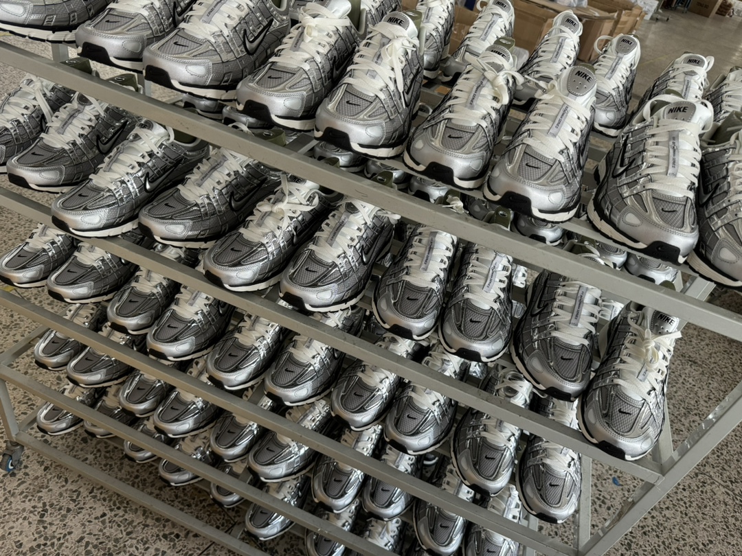 Nike P-6000 'Space Dream' Silver Grey Retro Tech Sneakers CN0149-001 3 i1719304652 2143 2