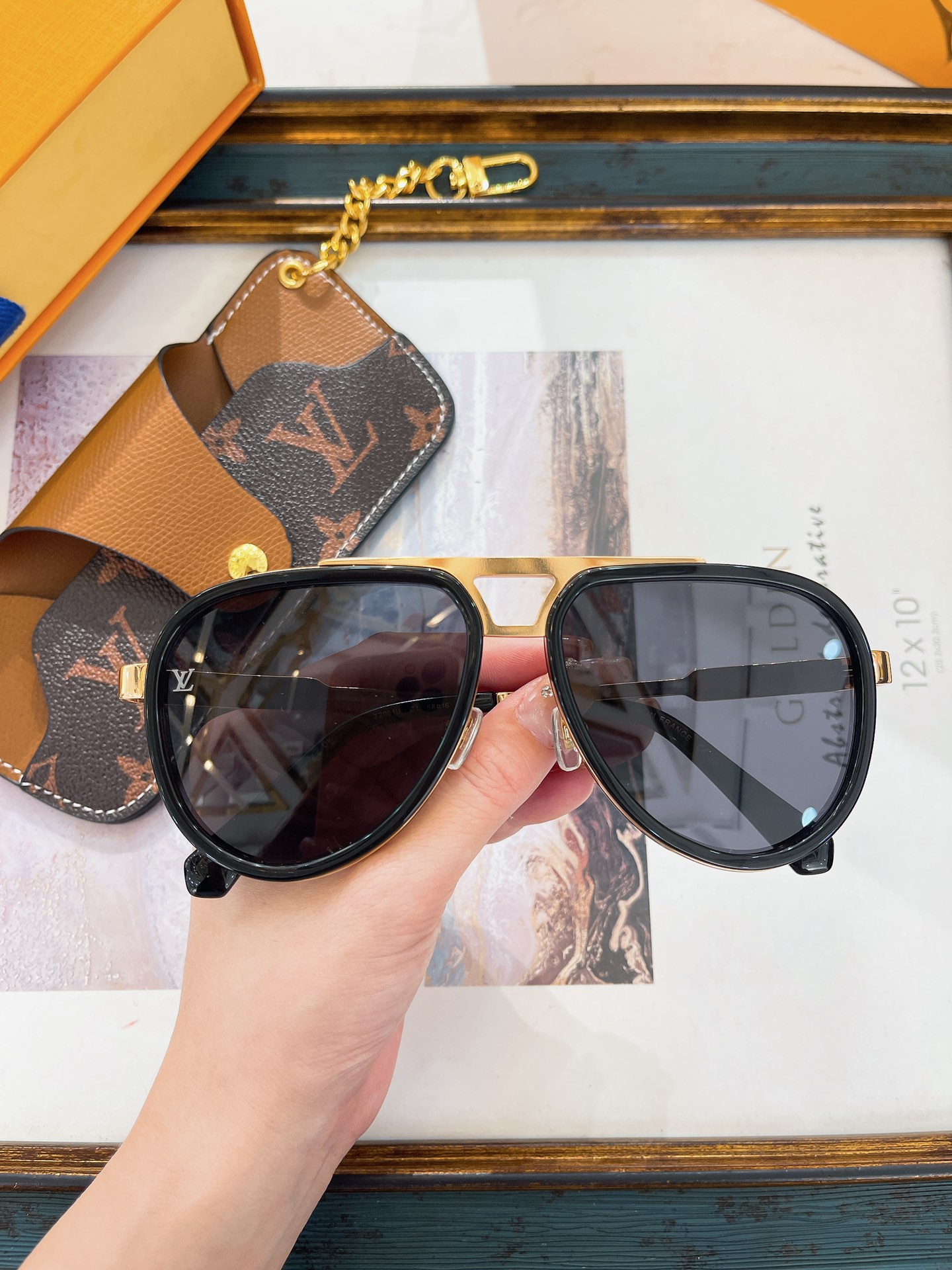 Louis Vuitton LOUIS VUITTON太阳眼镜