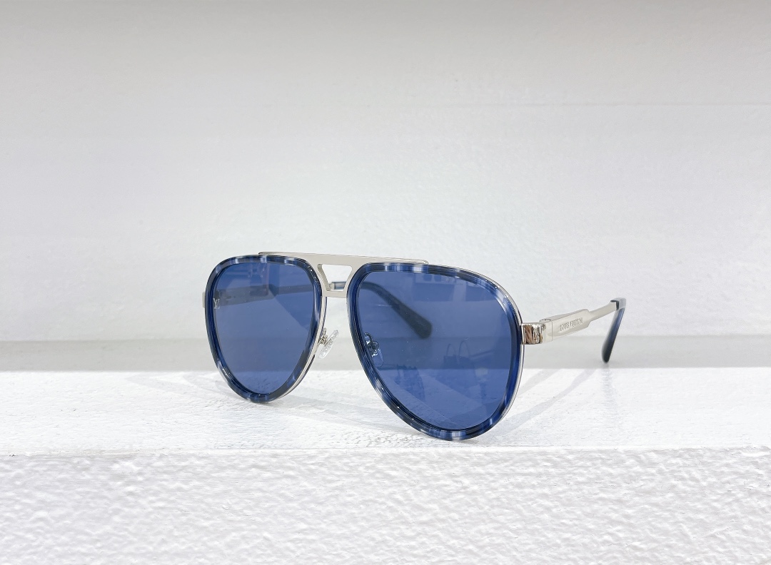 Louis Vuitton LOUIS VUITTON太阳眼镜