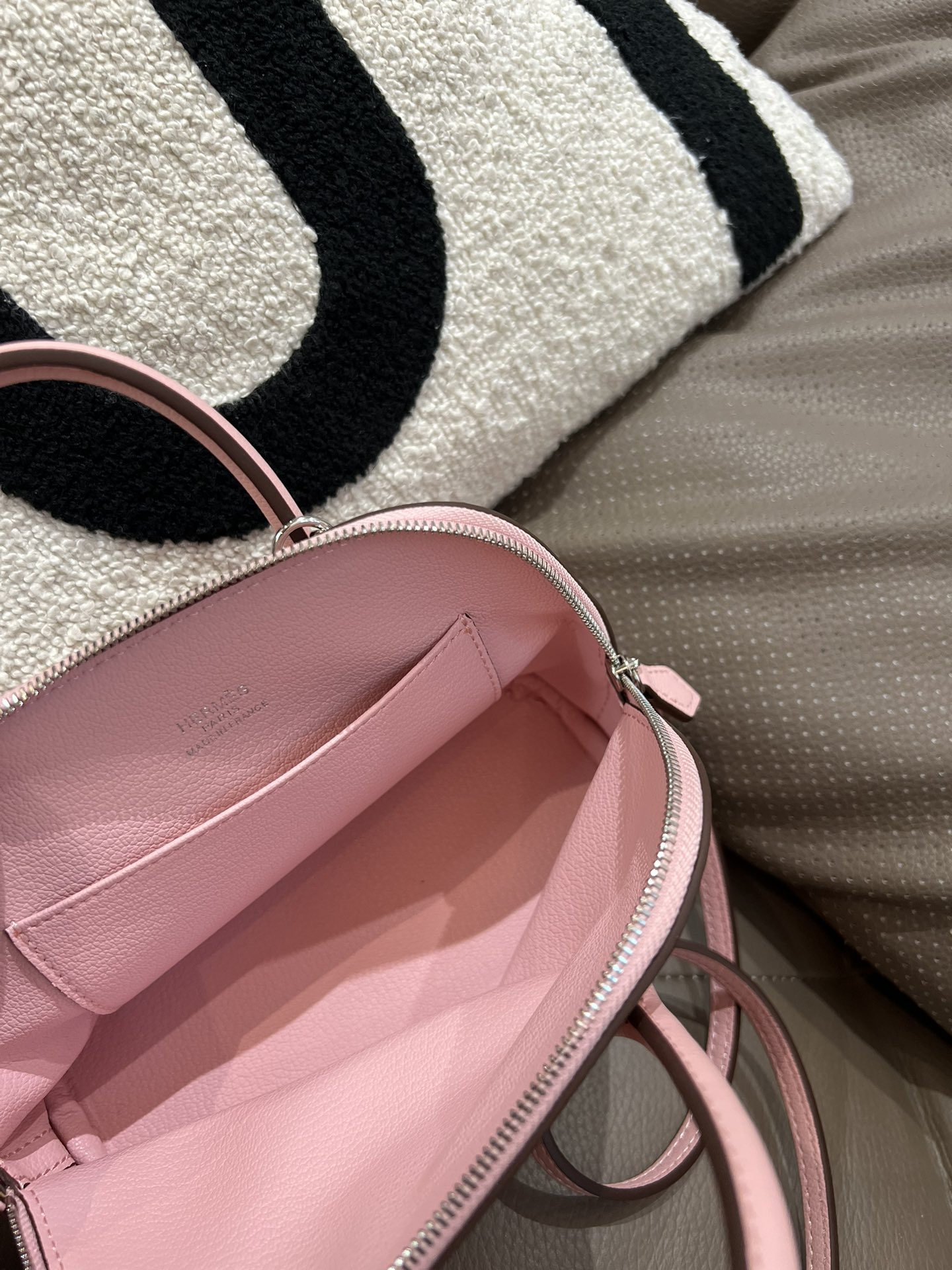 実拍🉐728 ミニボウリングボール - かわいい牛革製