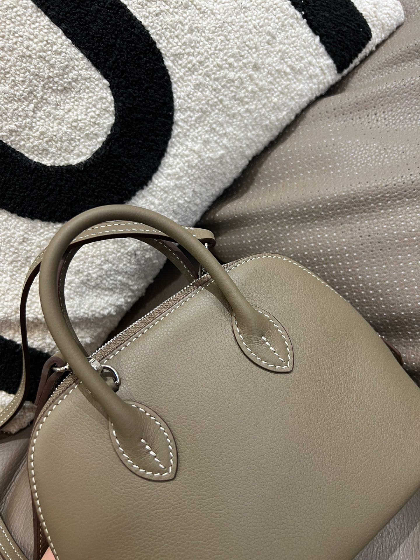 実拍 𝐌𝐢𝐧𝐢 𝐛𝐨𝐥𝐢𝐝𝐞保龄球 - 輸入頭層牛皮の可愛いバッグ