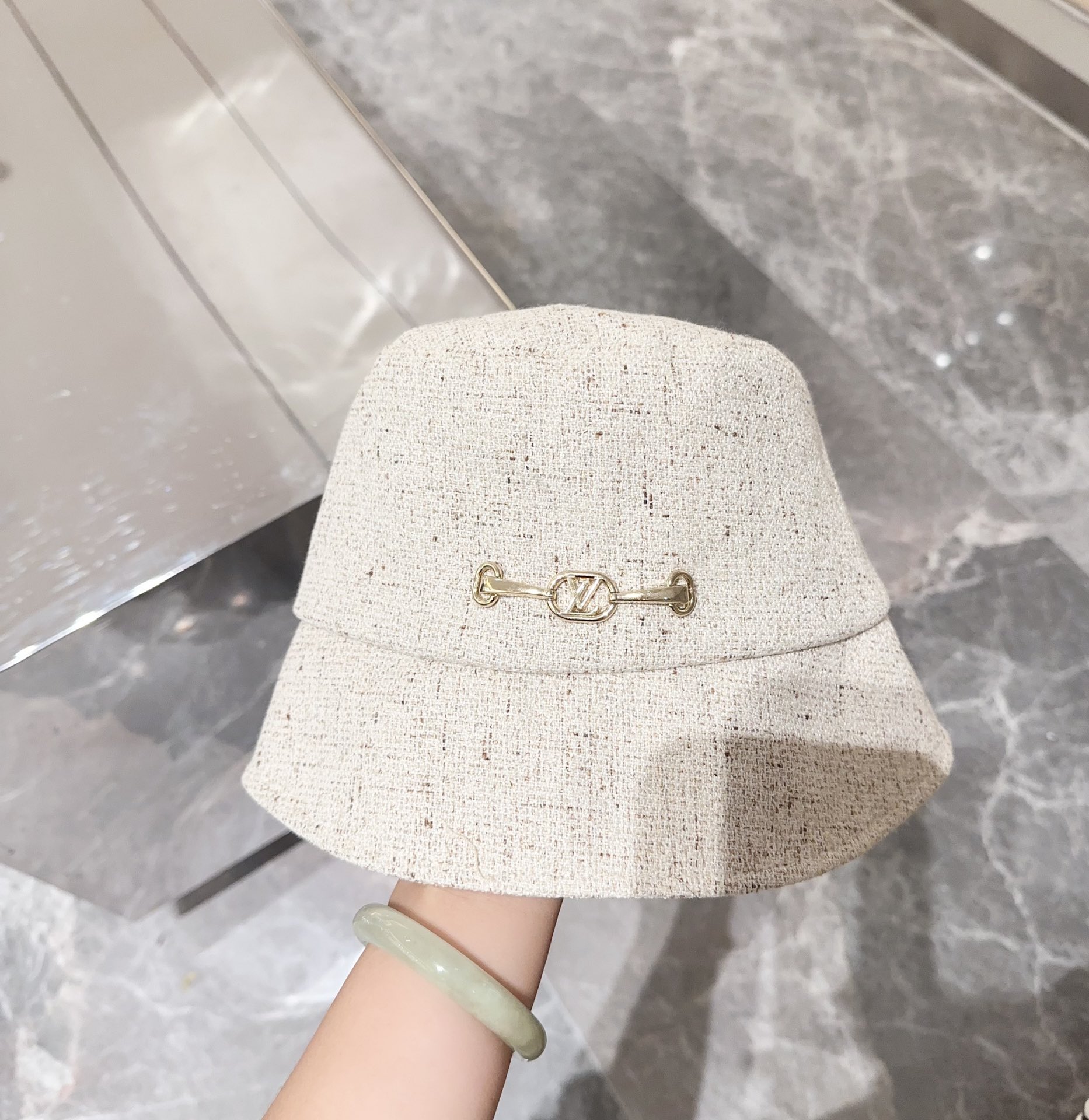 NO:206745,LV Louis Vuitton Fisherman's Hat Light and Breathable. Perfect style, accurate and accurate for the lattice, exclusive real-life shooting, suitable for men and women, straw hat, fisherman's hat, baseball hat, hat, louis vuitton, louis vuitton, espadrilles, hats19860909LV路易威登渔夫帽 轻盈透气.完美版型,对格精准无误,独家实物拍摄,男女适用帽子草帽渔夫帽棒球帽,帽子,louis vuitton,louis vuitton,espadrilles,hats,hat