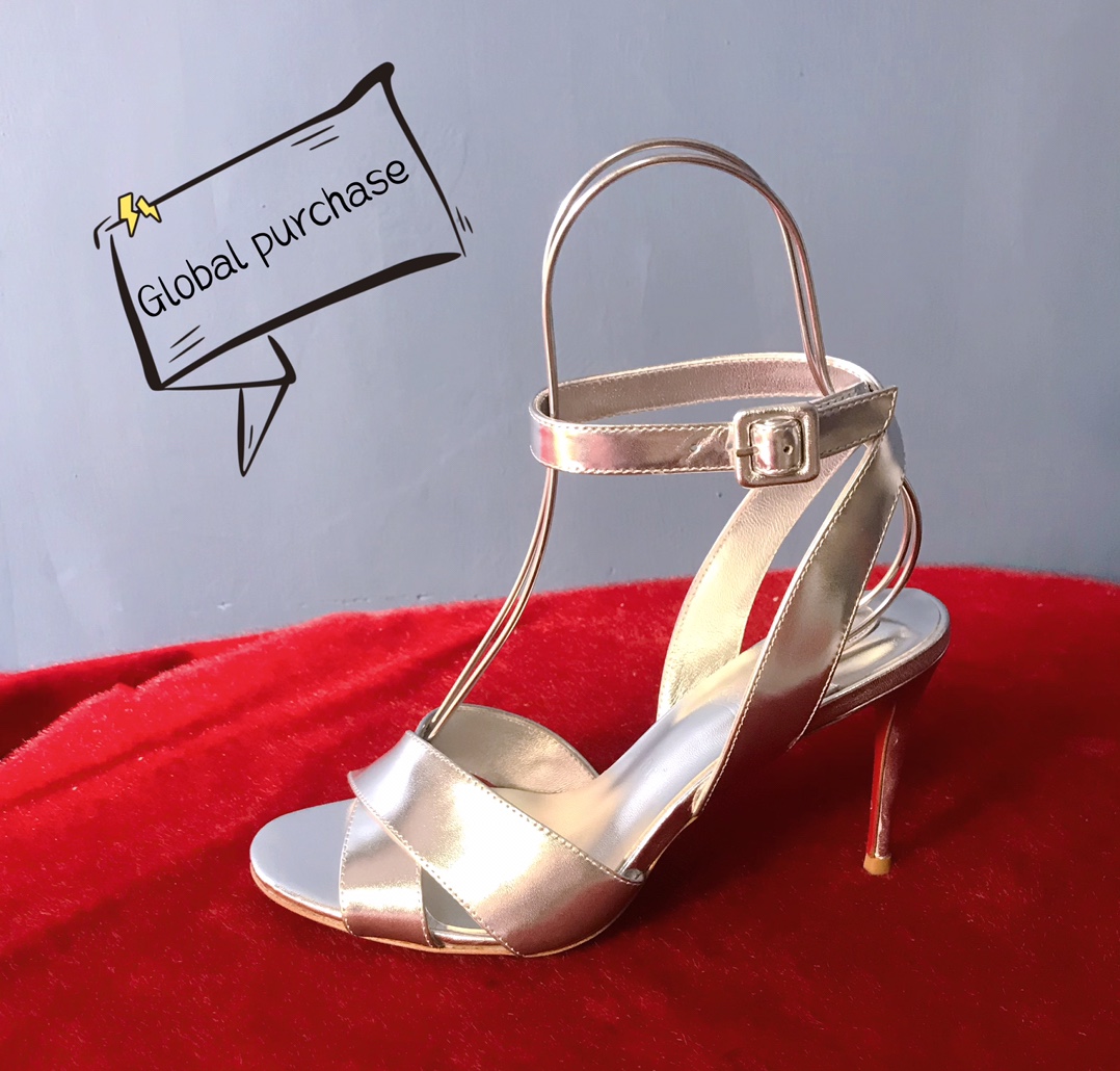 NO:100165,High-end custom classic series!  H8.5Cm, size 34-42. Customized model, L39-023 silver cowhide, silver sheepskin, official website synchronization Standard European code Reference:L39-023 Color:silver/silver Material:cowhide Lining:goat leather Heel height:8.5Cm Sole:leather sole Size:EU 34-42 (US 4-11):,,christian louboutin,louis vuitton,cowhide,sheepskin19860909高端订制 精典款系列！ H8.5Cm,尺码34-42码.订制款,L39-023银色牛皮,银羊皮里,官网同步 标准欧码 Reference:L39-023 Color:silver/silver Material:cowhide Lining:goat leather Heel heigh:8.5Cm Sole:leather sole Size:EU 34－42（US 4一11) :,,christian louboutin,louis vuitton,cowhide,sheepskin,Women's Shoes