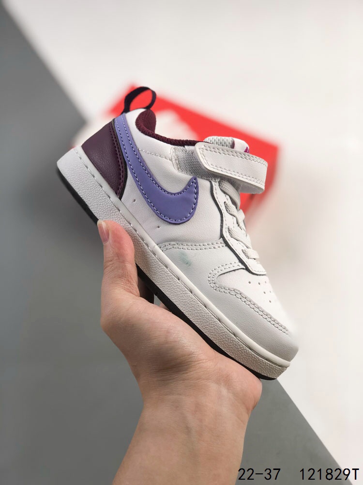 图片[6]-🈴️ 萌娃童鞋！耐克Nike Court Borough 魔术贴 低帮百搭透气休闲运动板鞋，经典耐用的设计，兼顾舒适脚感和出众风范，演绎匠心之作。结构性的支撑贴合感结合复古篮球设计，塑就场外全明星风范 ID：121829T-选品中心