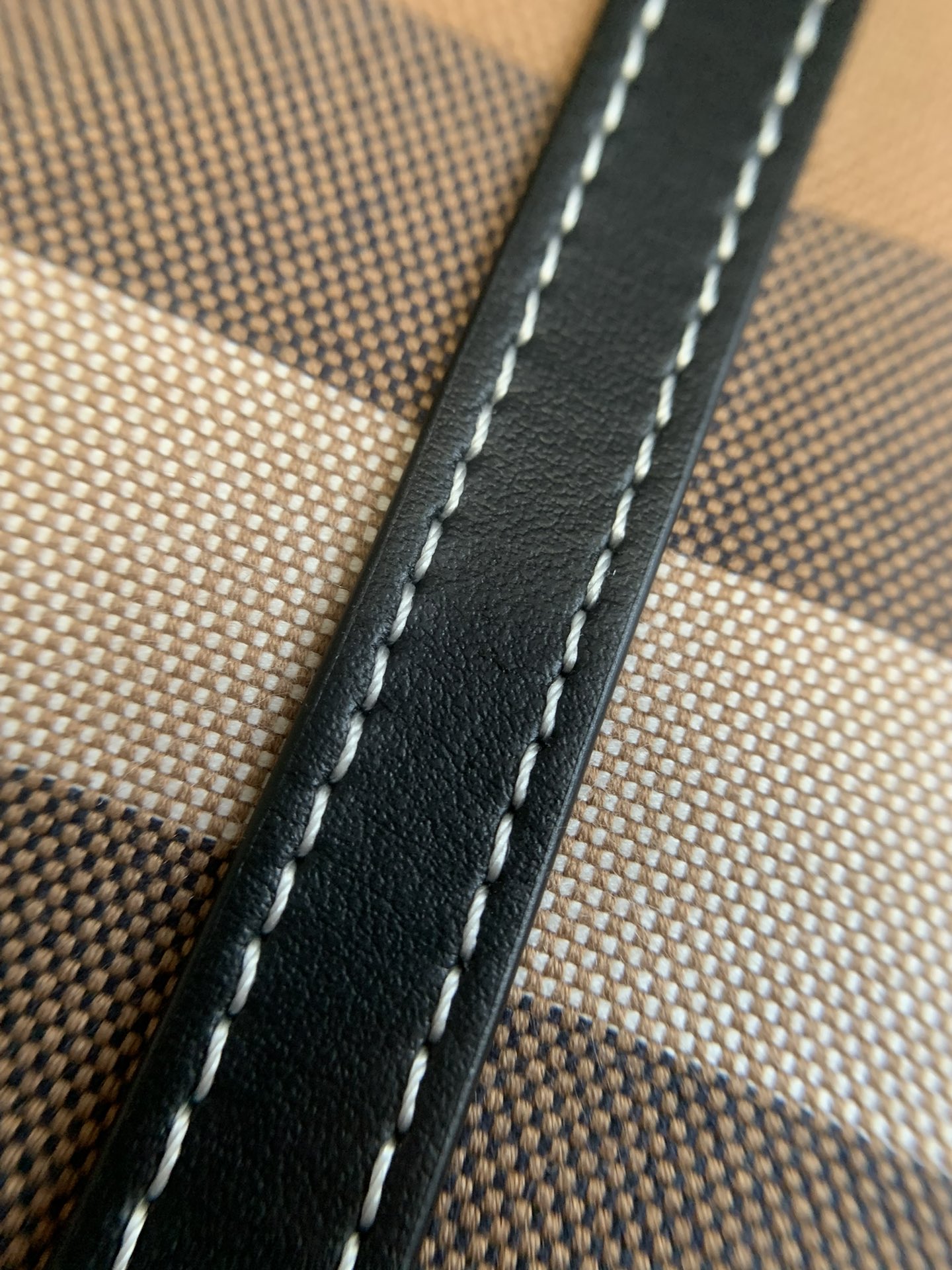Burberry black bucket bag details