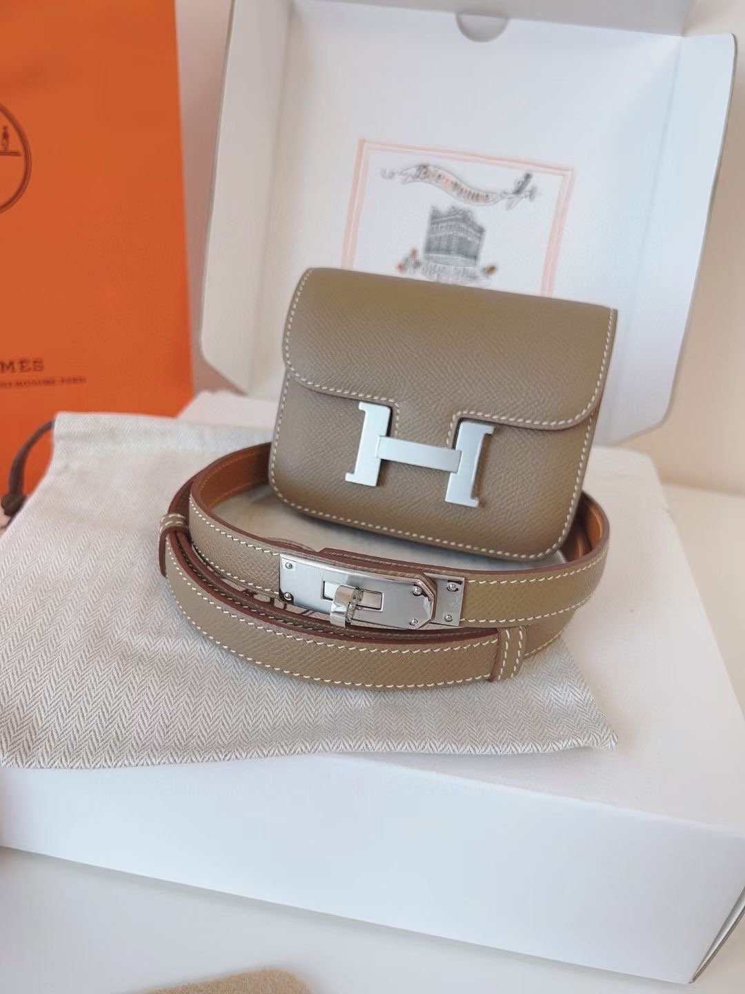 Hermès 配送 全套礼盒包装 进口 头层牛皮带kelly 凯莉 包包+腰带 高级感迷你康康包豆腐包小方包