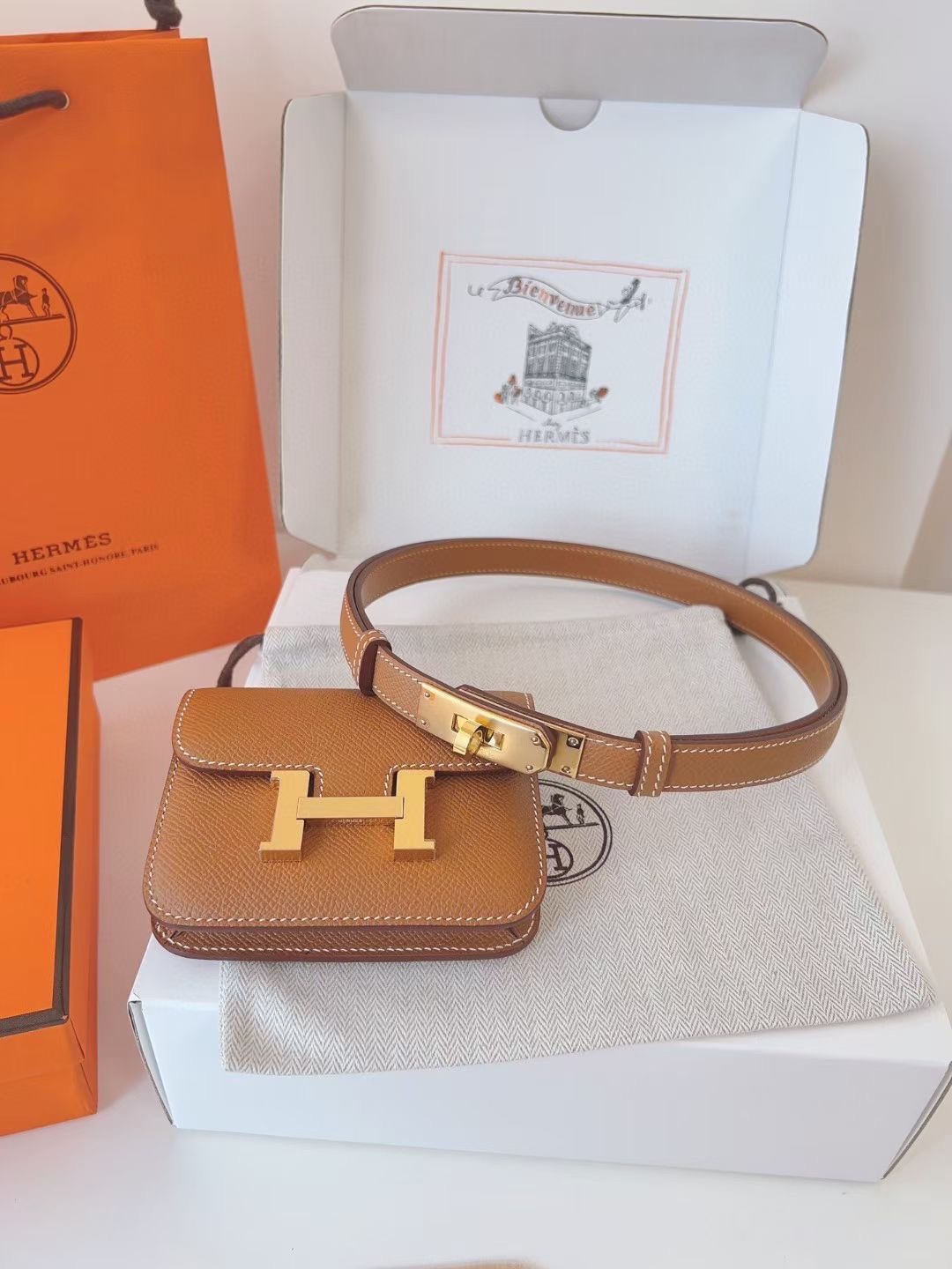 Hermès 配送 全套礼盒包装 进口 头层牛皮带kelly 凯莉 包包+腰带 高级感迷你康康包豆腐包小方包