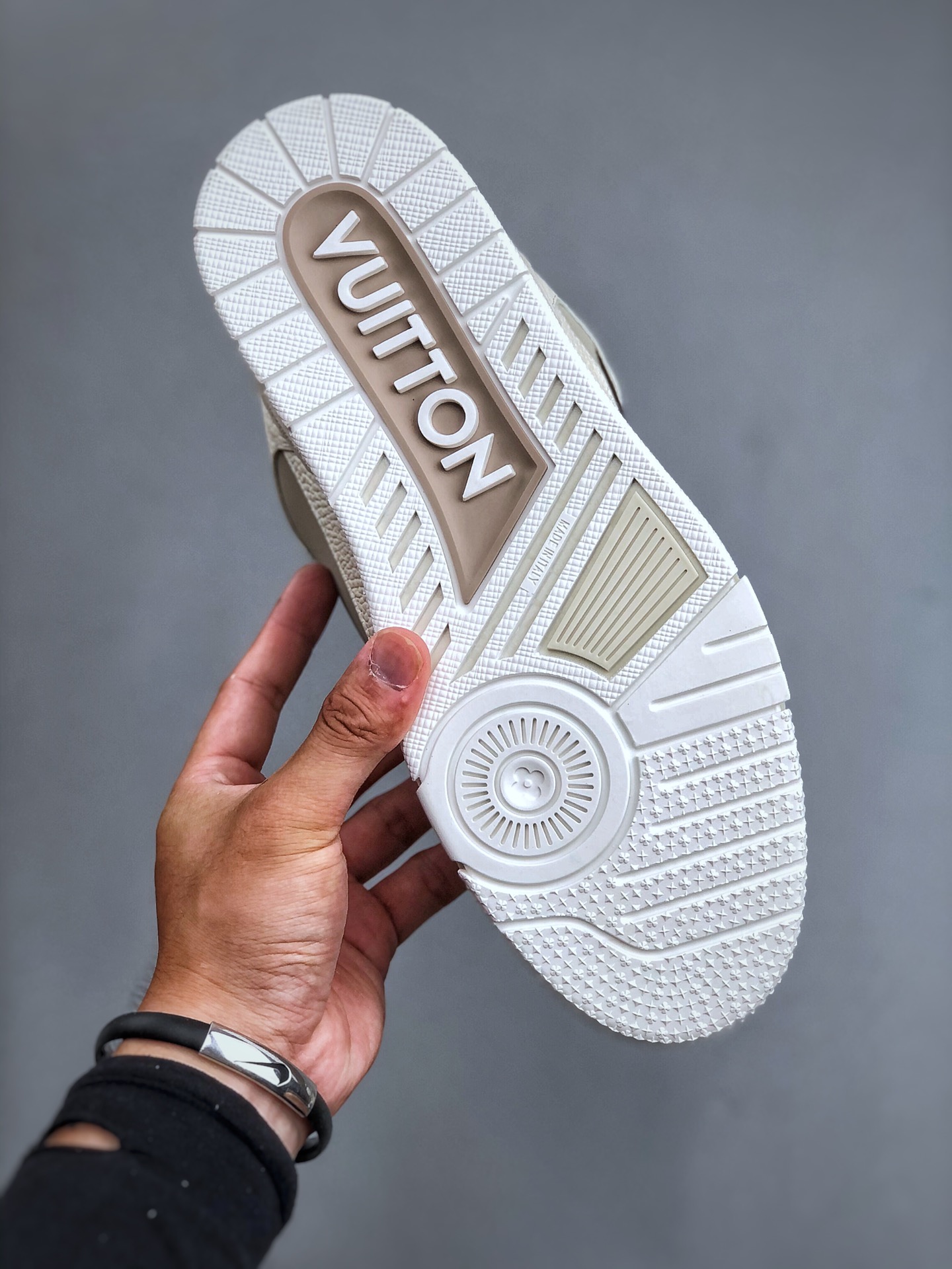 600 Tyler x Louis Vuitton 路易威登 LV Trainer 联名款 低帮休闲板鞋