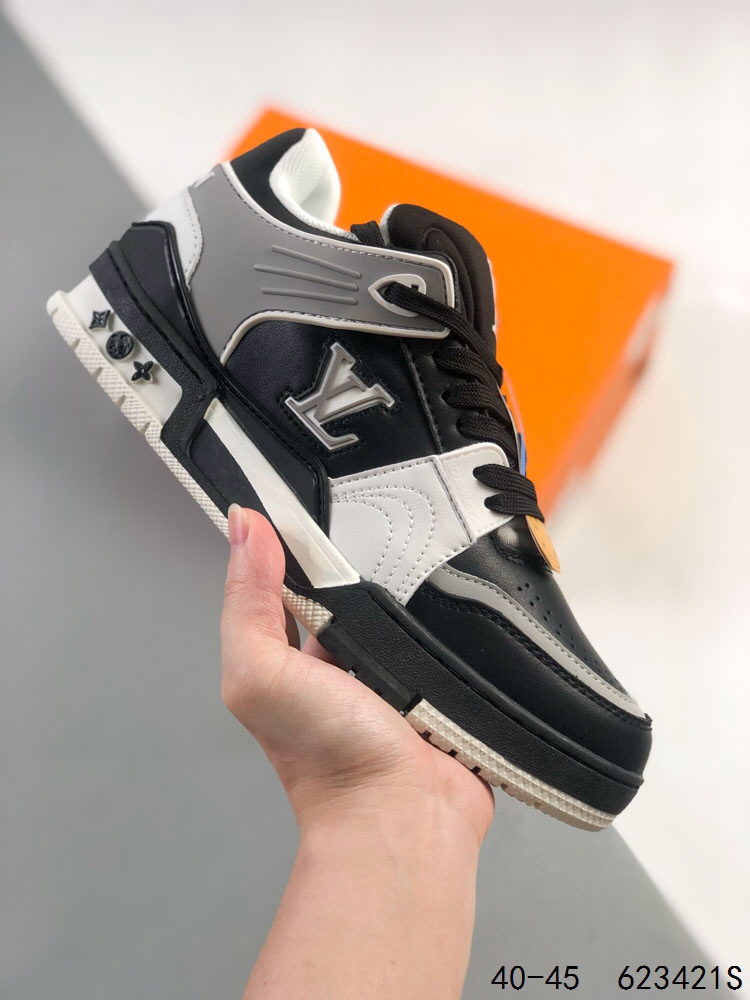 LVLVLV Trail Sneaker Low 休闲运动文化百搭篮球板鞋 致TPR光泽鞋底#耐弯折滴塑支持片#鞋垫嵌入超软脚感乳胶材质的篮球鞋 ID：623421S1