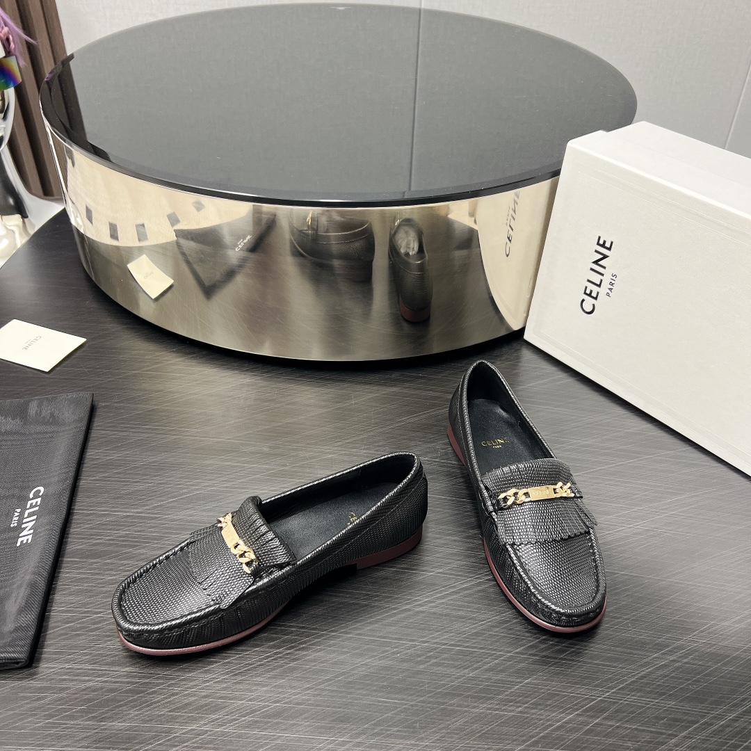 Fashion Review: Céline-Lin 2024 Metallic Chain Sole Shoes with Zirconium Fabric - 图片 3