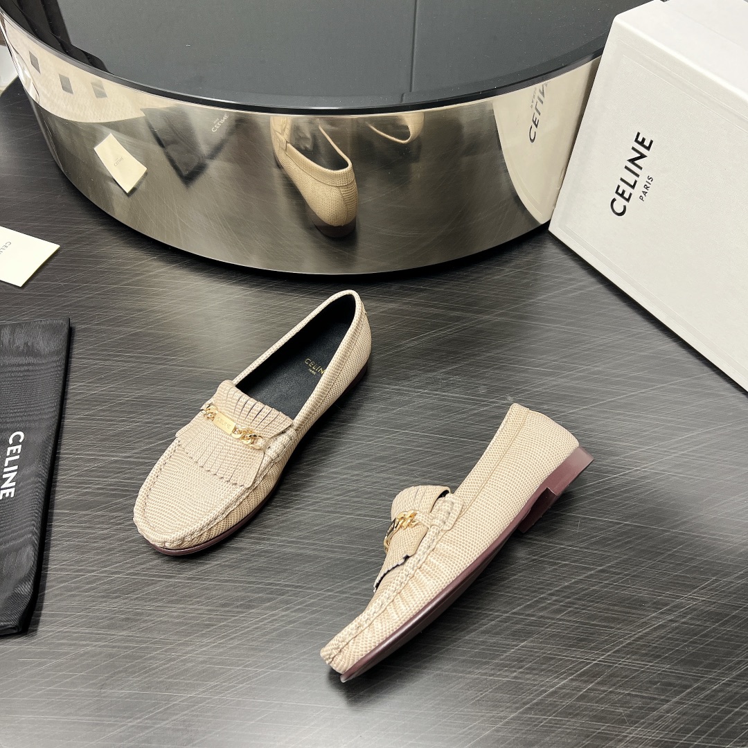“825 💰 Monopoly Top Version: C*eline-Lin 2024 Blasted Shoes Collection Overview” - 图片 4