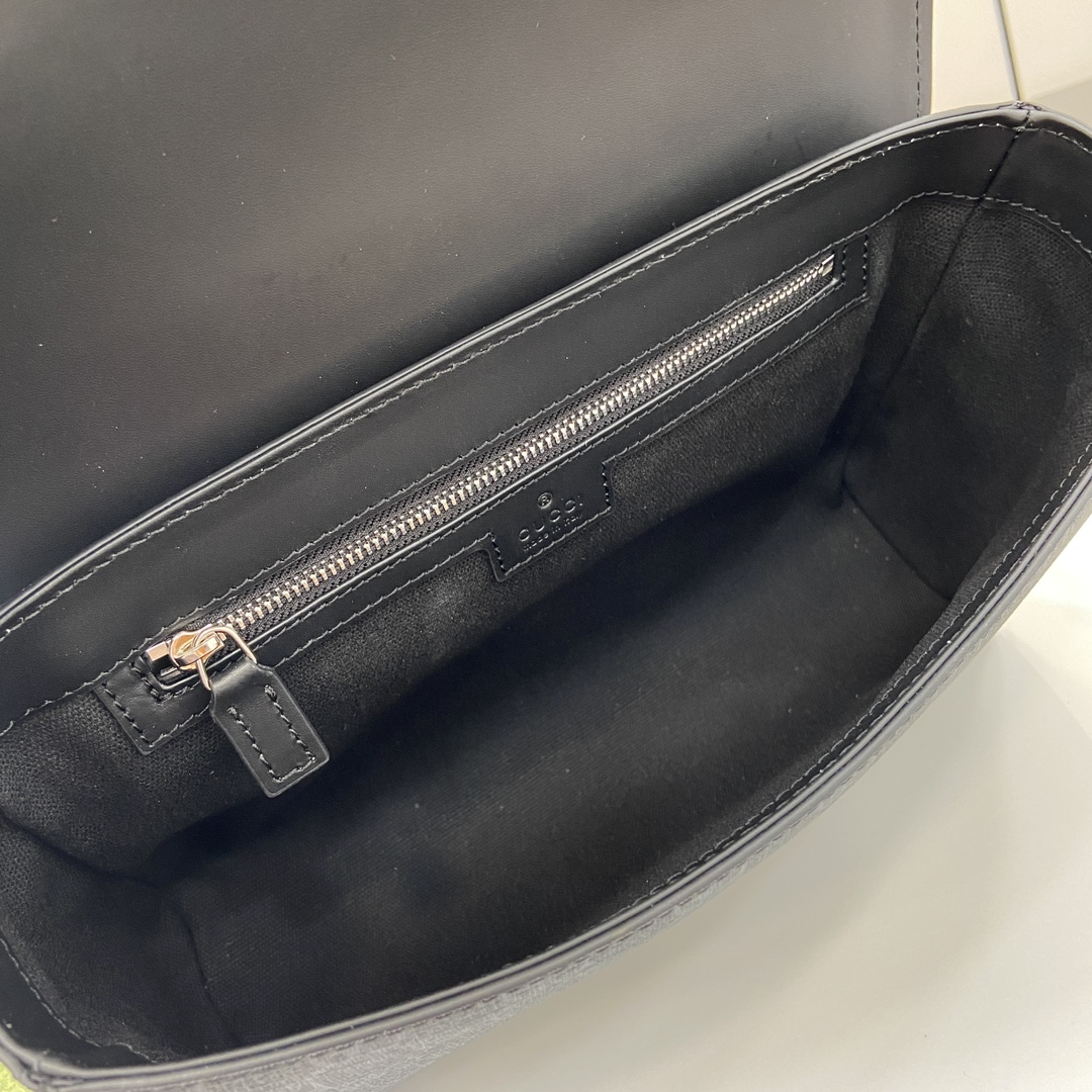 Gucci Supreme Canvas Crossbody Bag - Black - Model 792124 9 i1719751685 3011 7