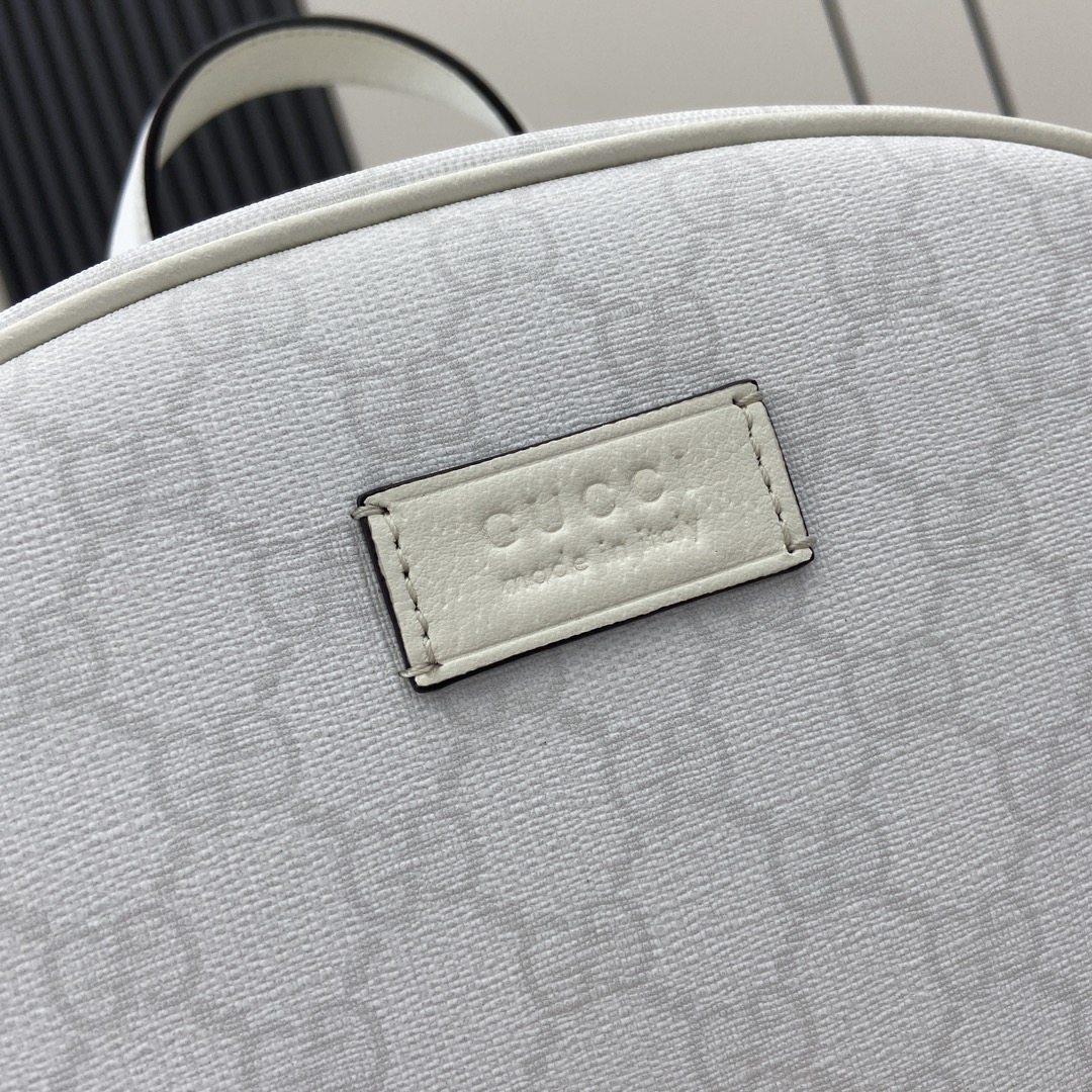 Gucci Backpack, White PVC Medium Backpack, Stylish and Functional 40cm 5 i1719754139 7915 4