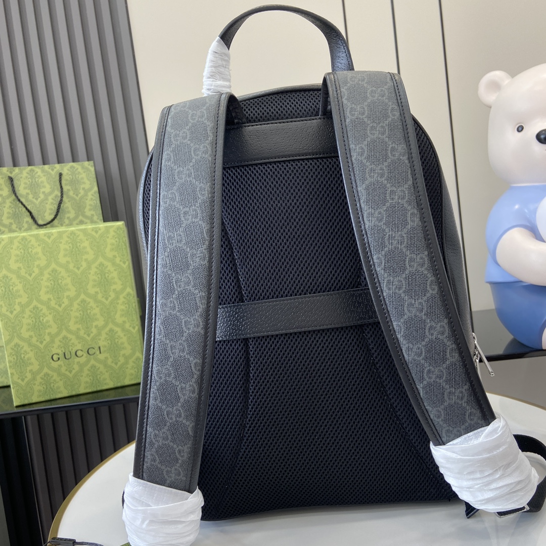 Gucci Medium Backpack in Black GG Supreme Canvas - Style 795462 4 i1719754380 9301 2