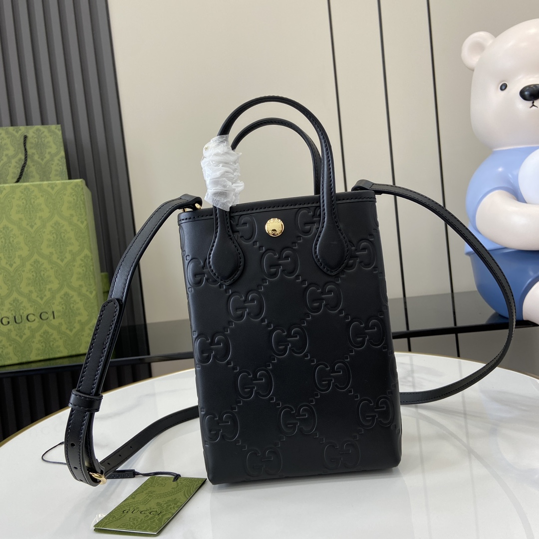 Gucci 25 first launch of new products at counters