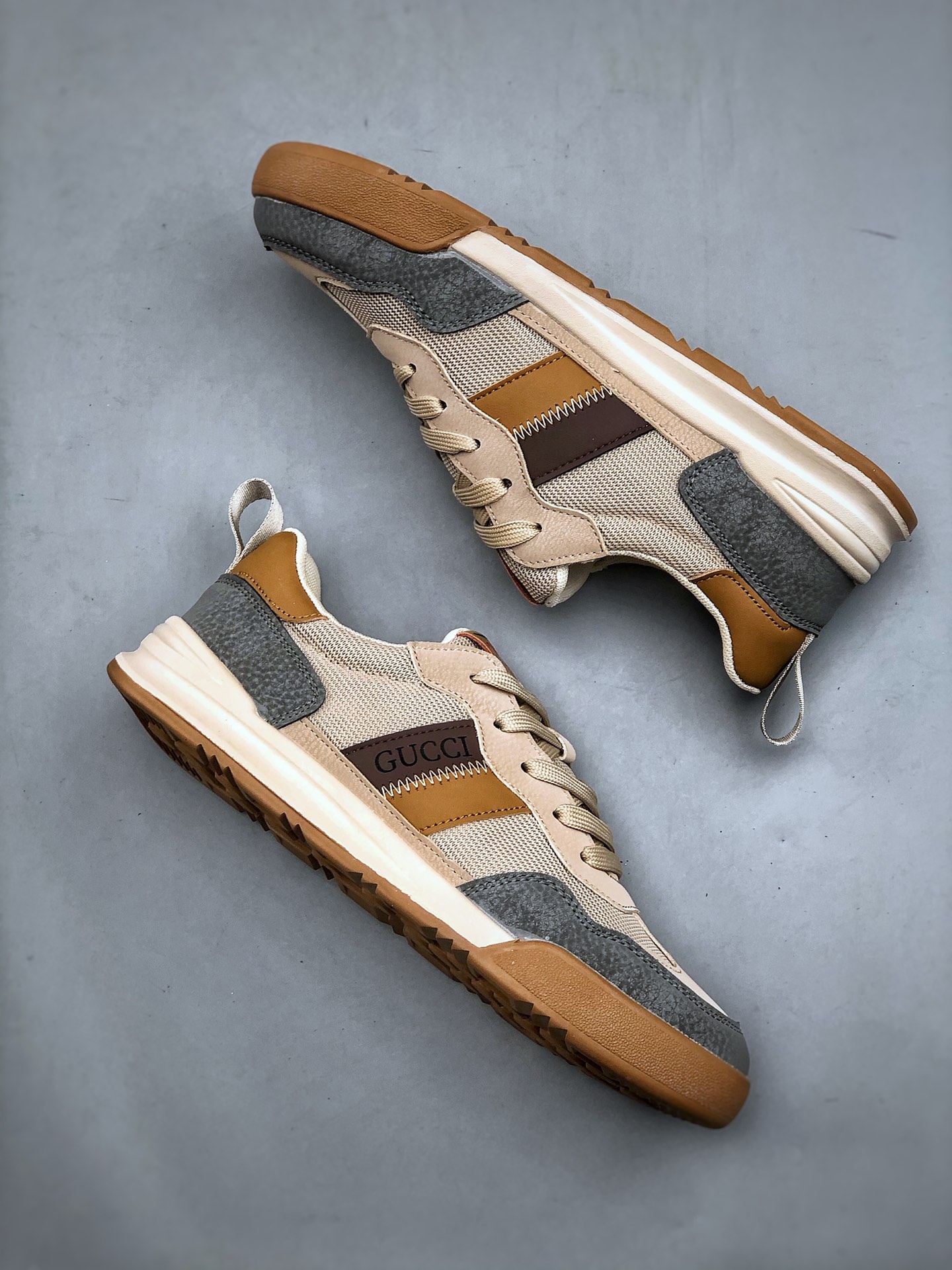 240 古驰Gucci Screener GG High-Top Sneaker休闲潮鞋系列