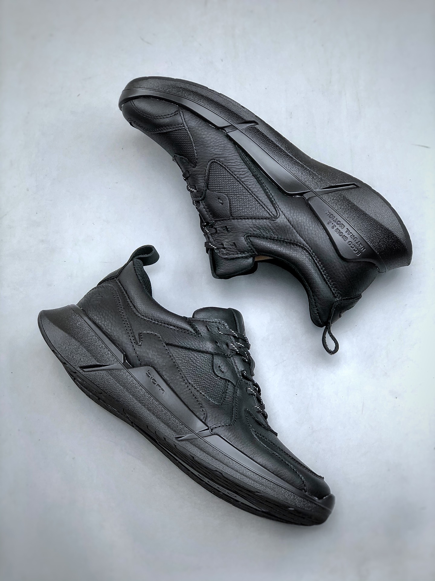 320 L/ Ecco爱步运动鞋男鞋 BIOM2024 透气健步鞋 防滑跑步鞋