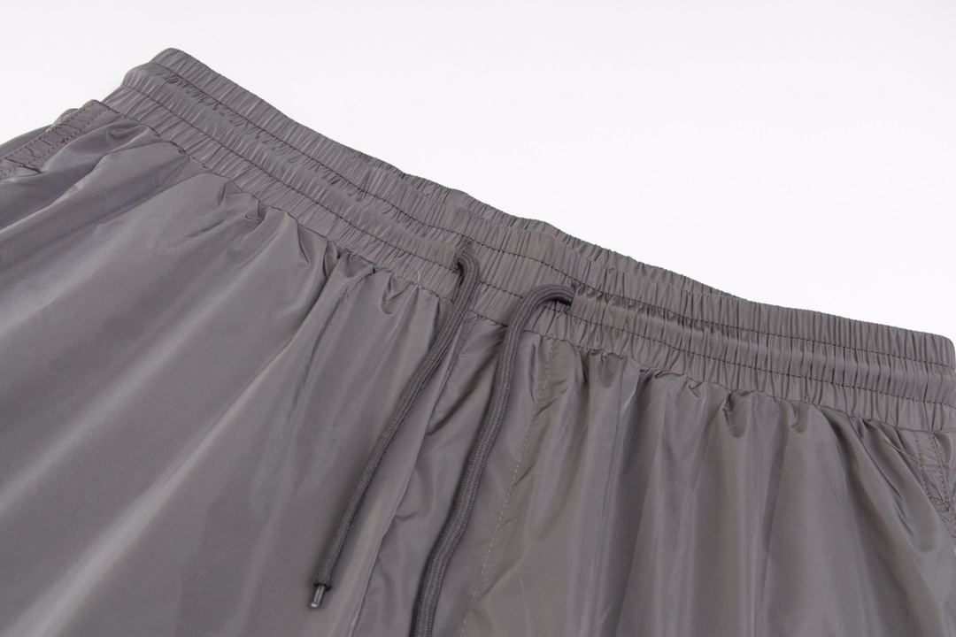 Outdoor Dry Shorts with Loose Belts, High Quality Fabric for Air, Various Sizes - 图片 4